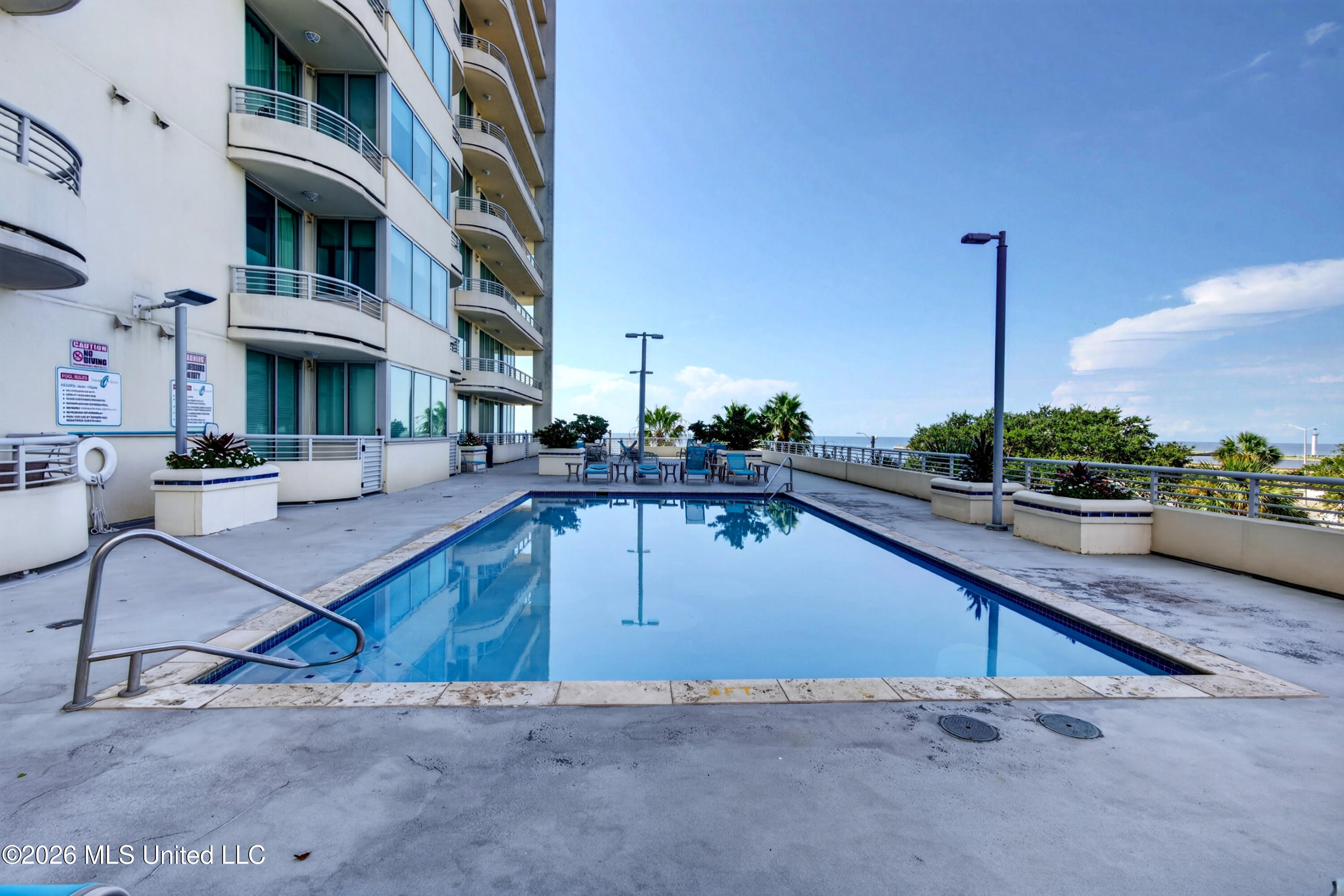 2060 Beach Boulevard Property Photo 31