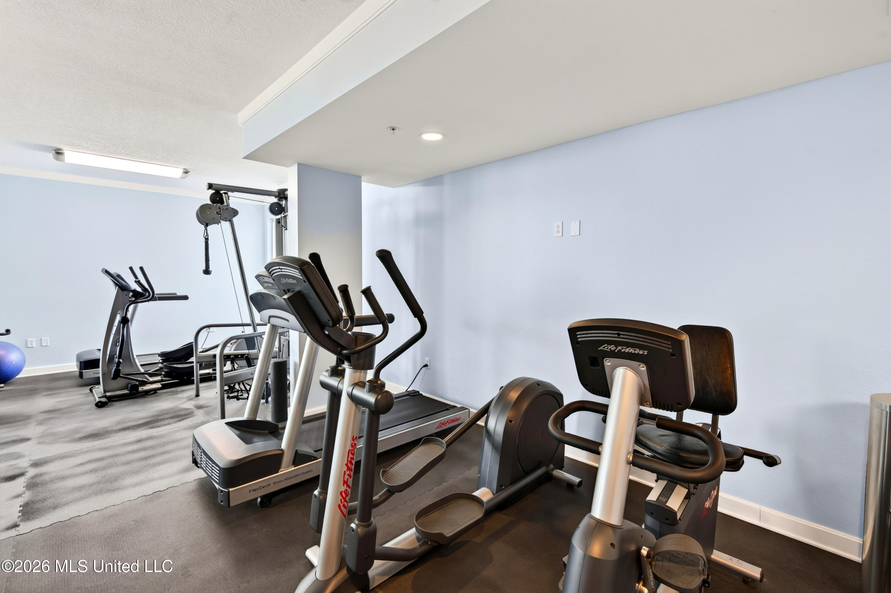 2060 Beach Boulevard Property Photo 38