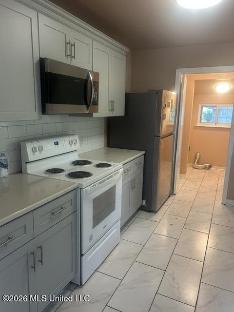 309 43rd Street Property Photo 3
