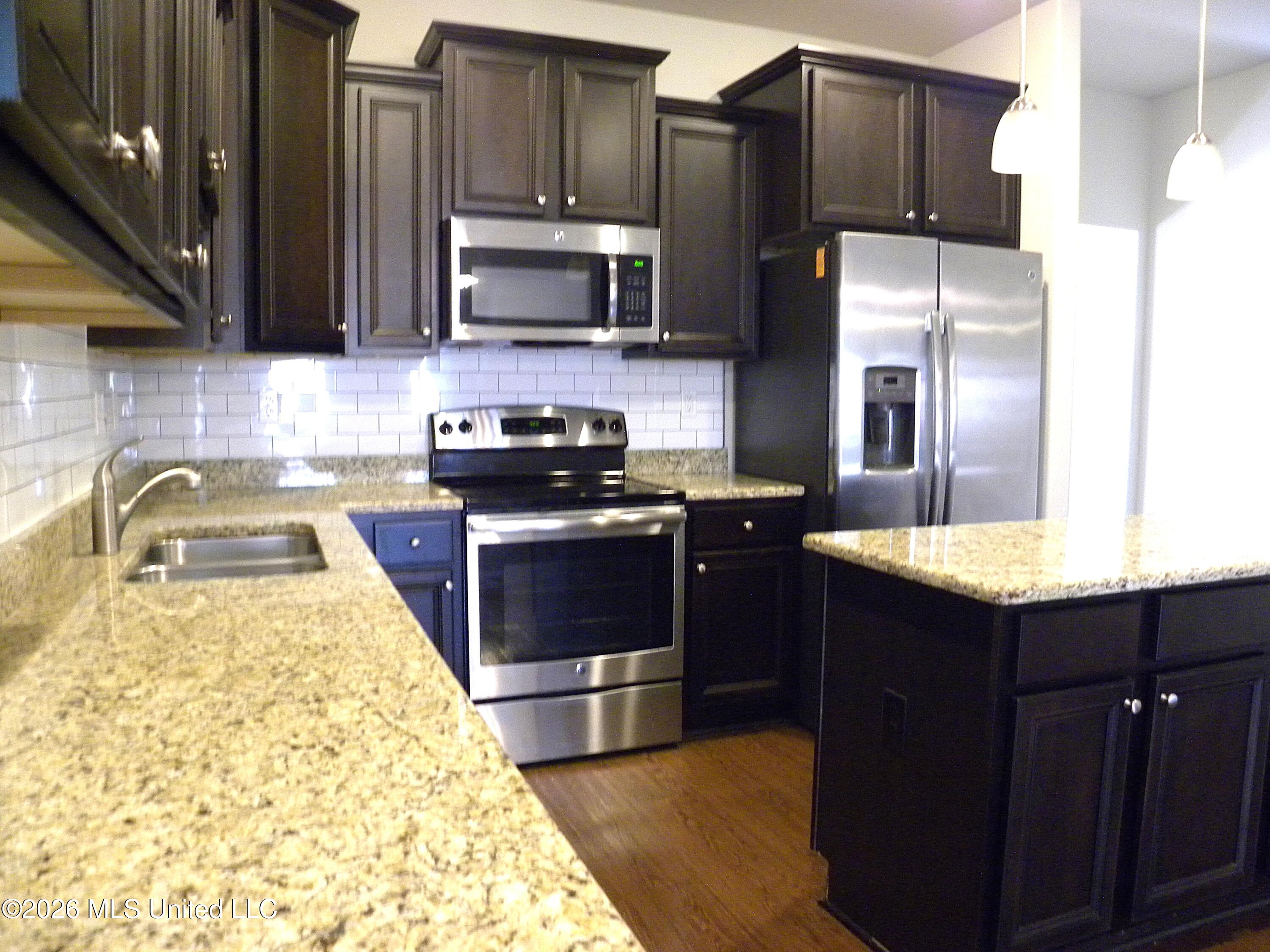 108 Clear Springs Circle Property Photo 10