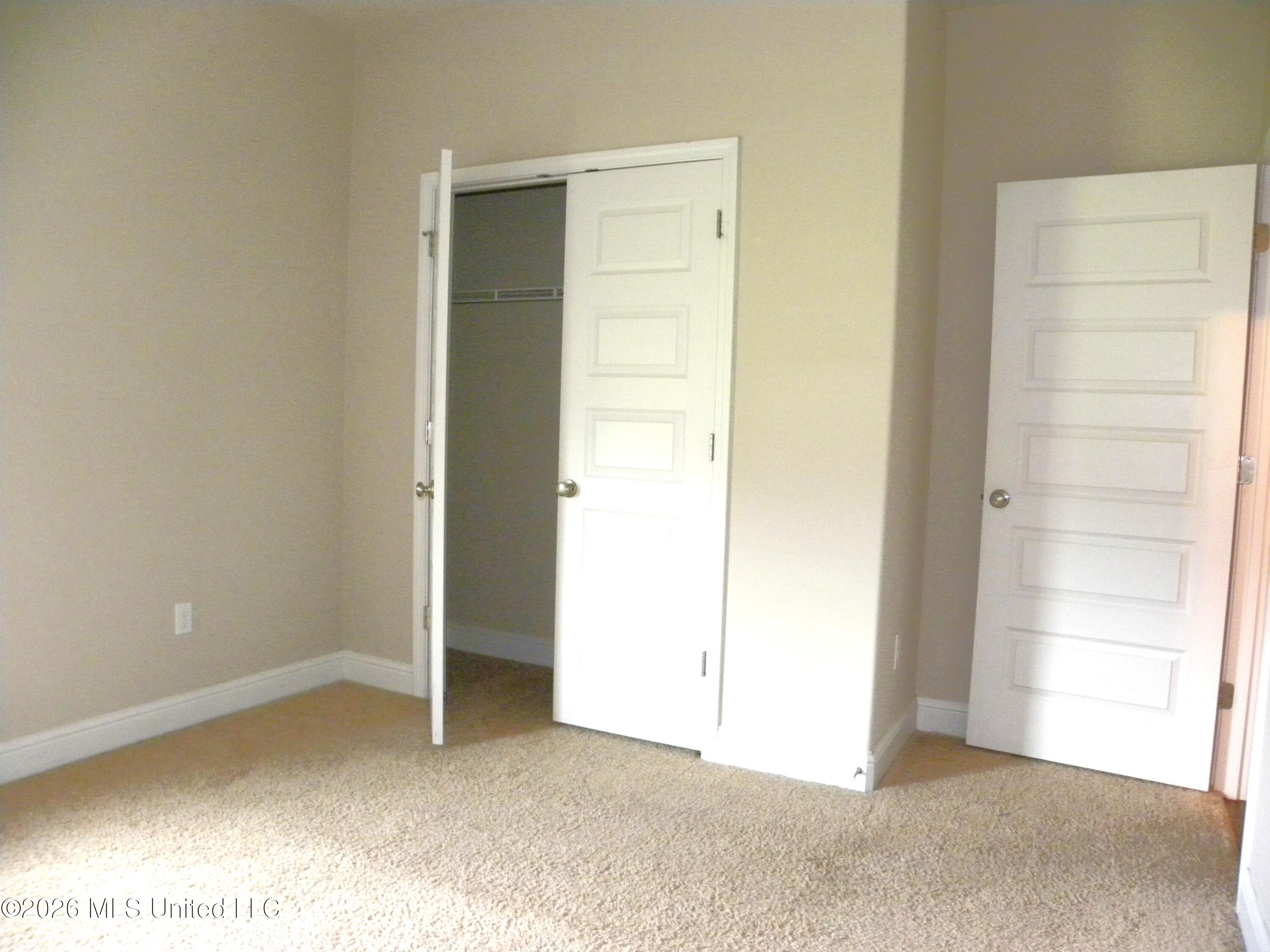 108 Clear Springs Circle Property Photo 32
