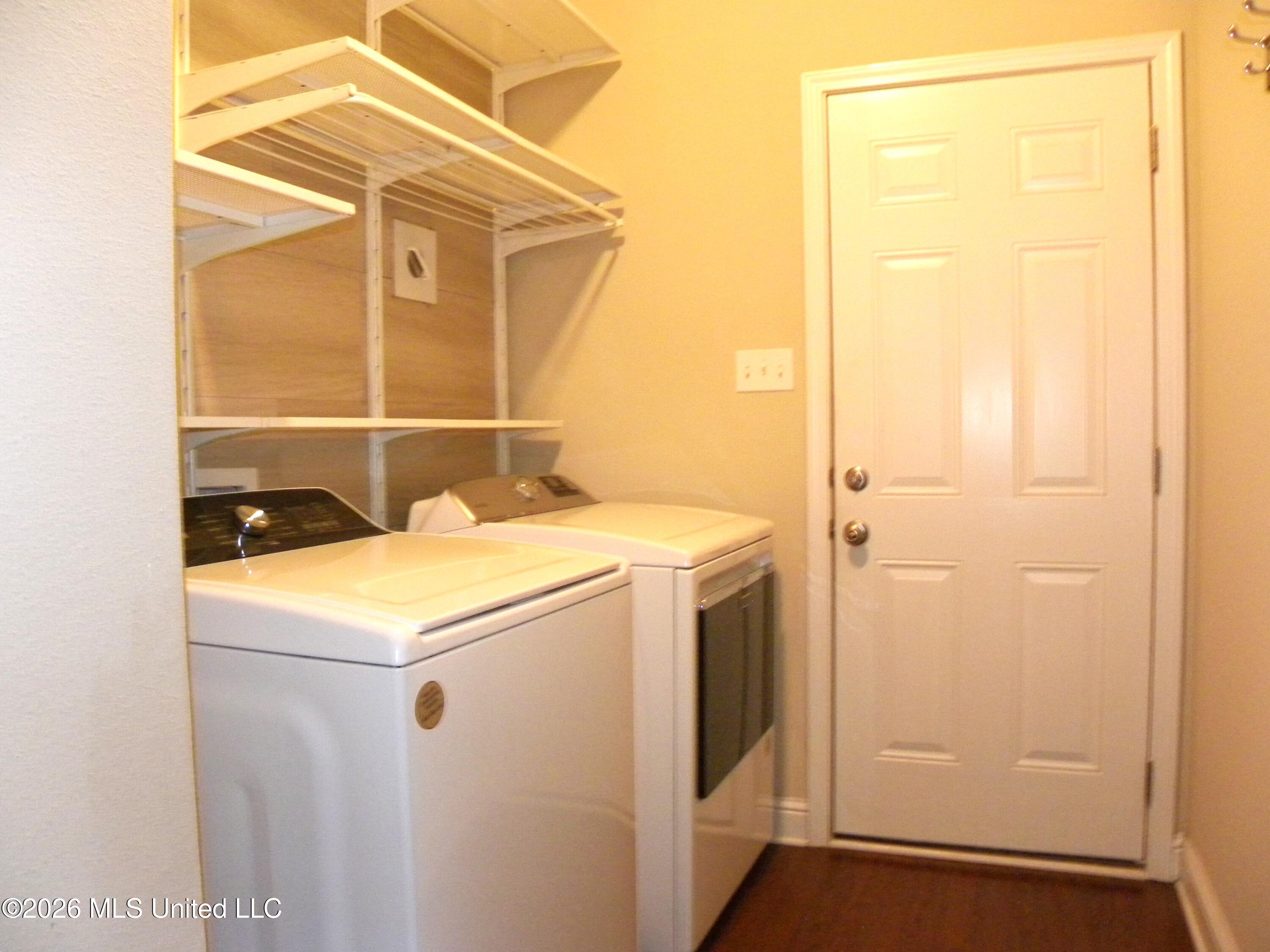 108 Clear Springs Circle Property Photo 35