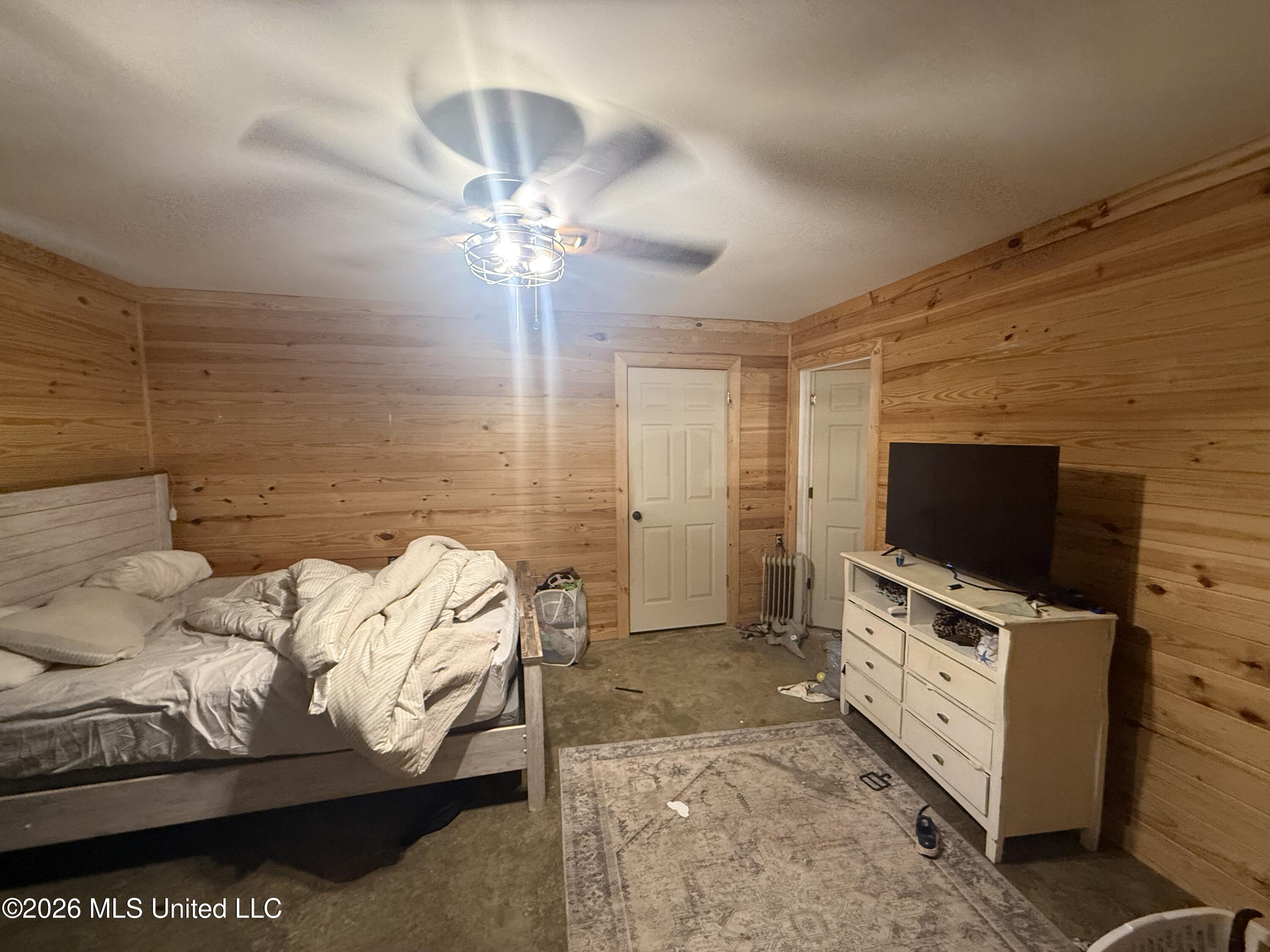 154 Front Street Property Photo 9