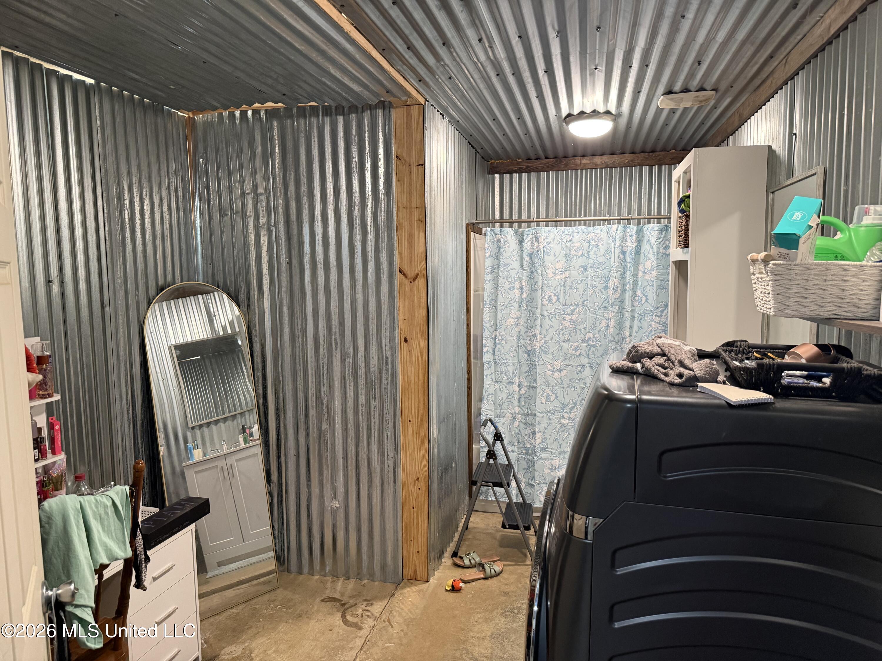 154 Front Street Property Photo 13