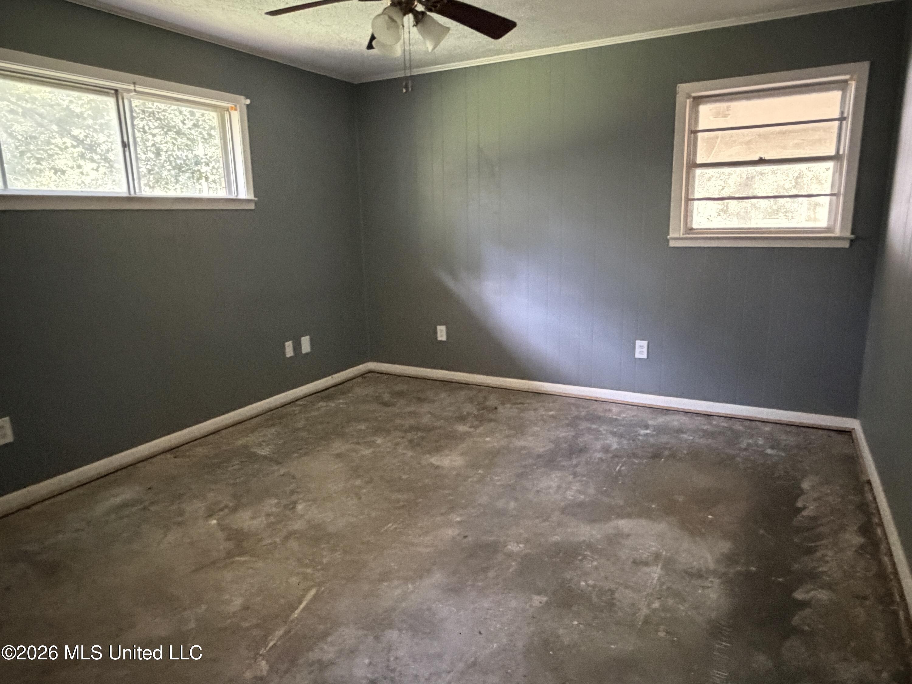 301 Sloan Drive Property Photo 6