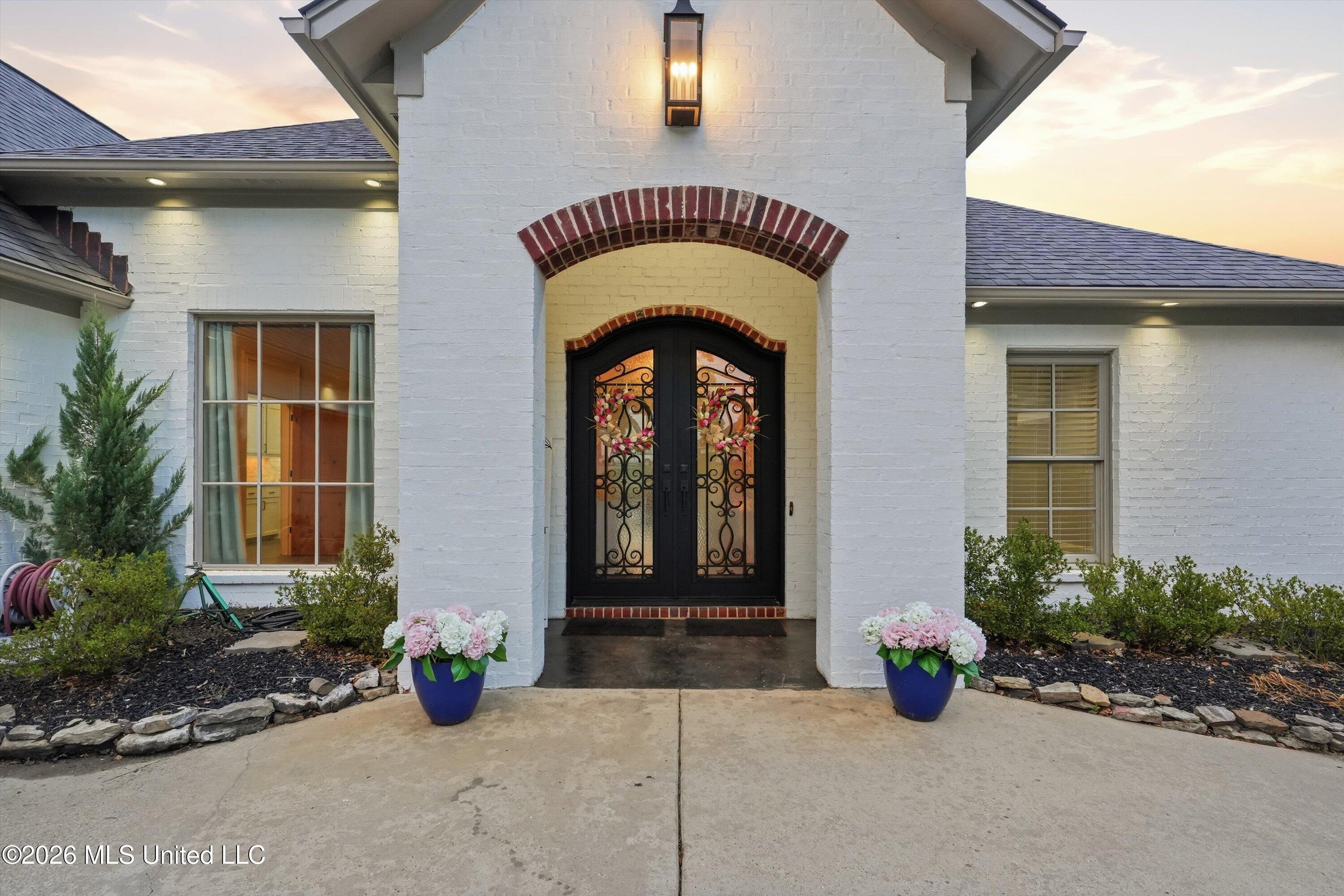 213 Northshore Place Property Photo 6