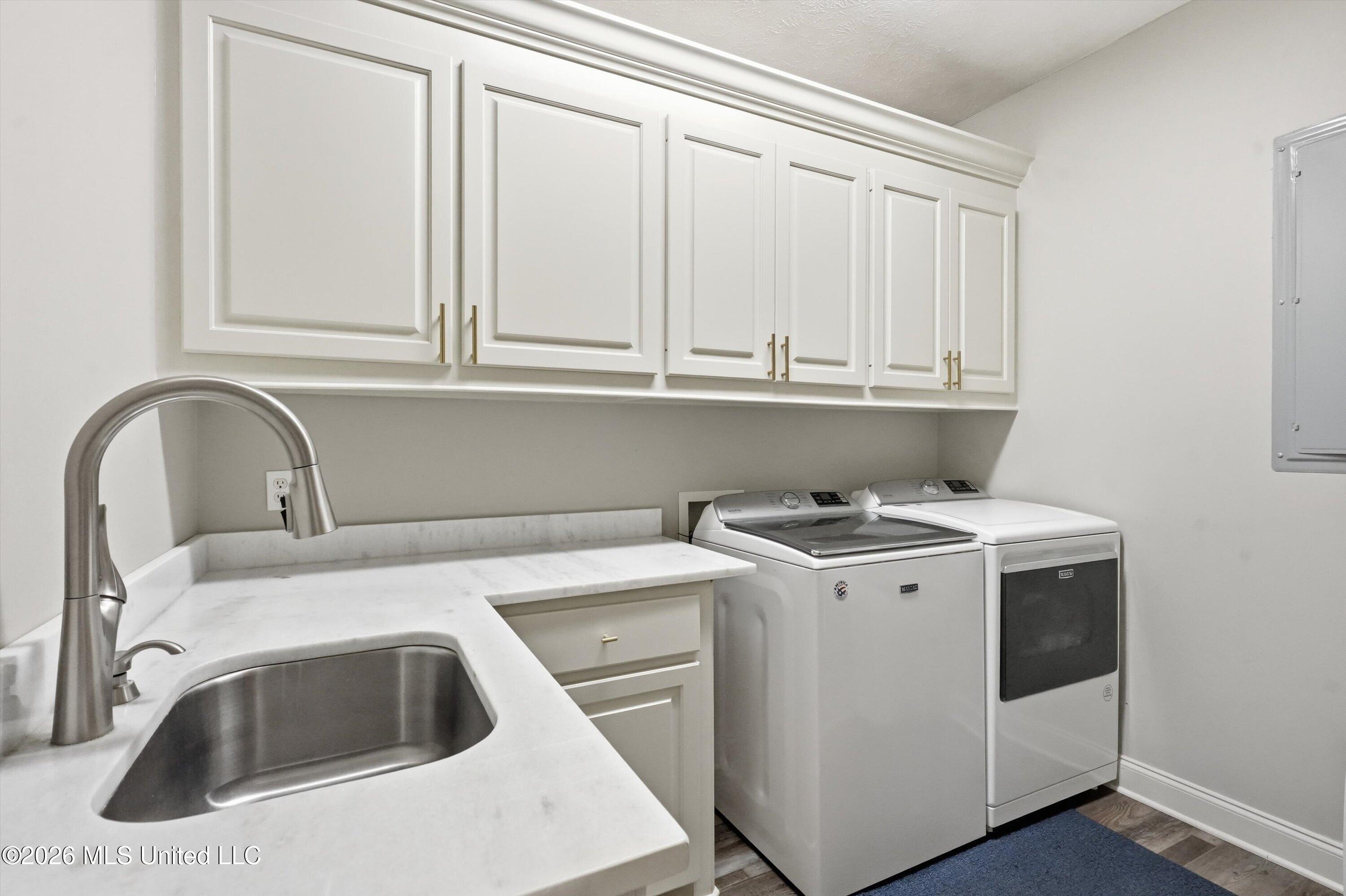213 Northshore Place Property Photo 32