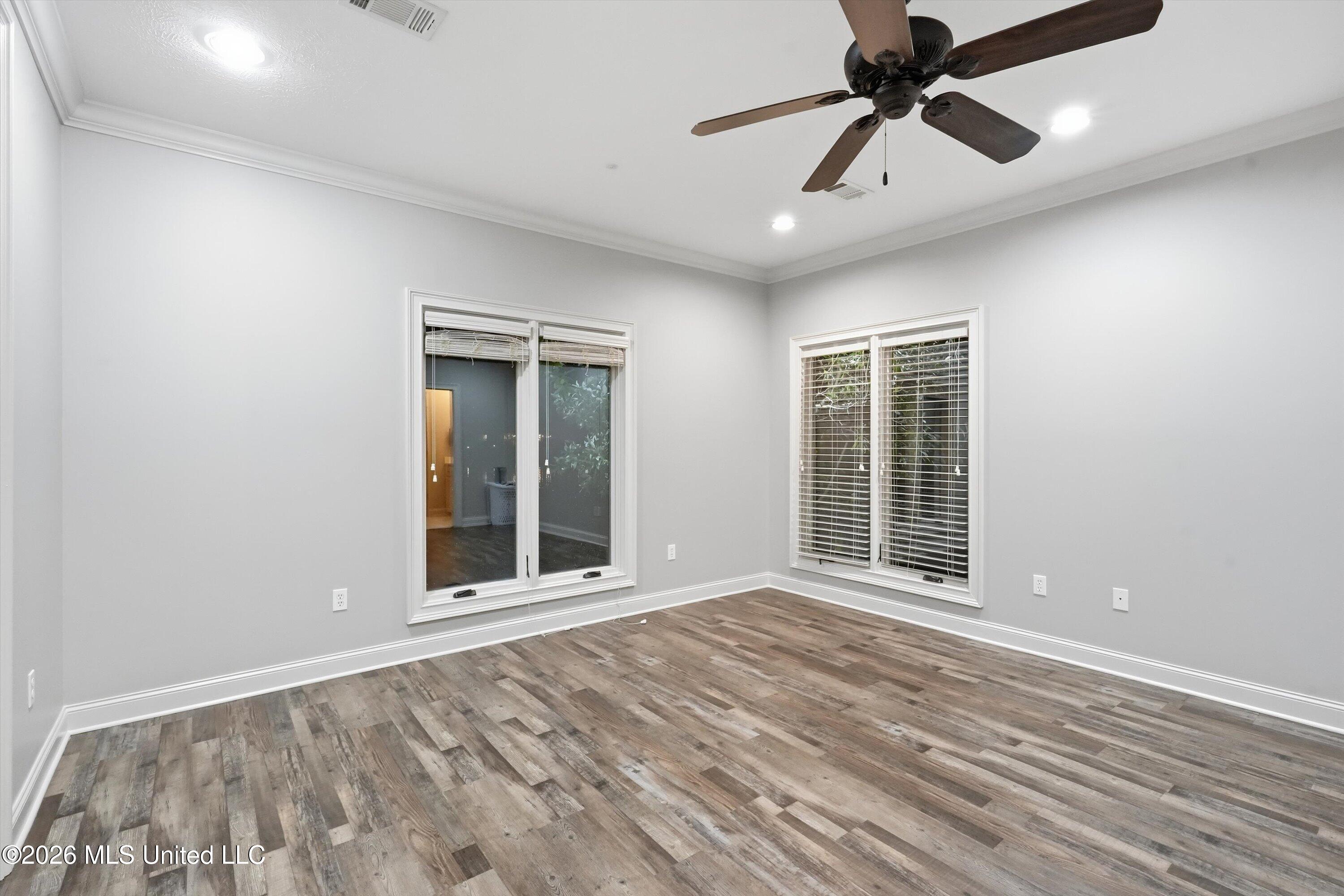 213 Northshore Place Property Photo 47