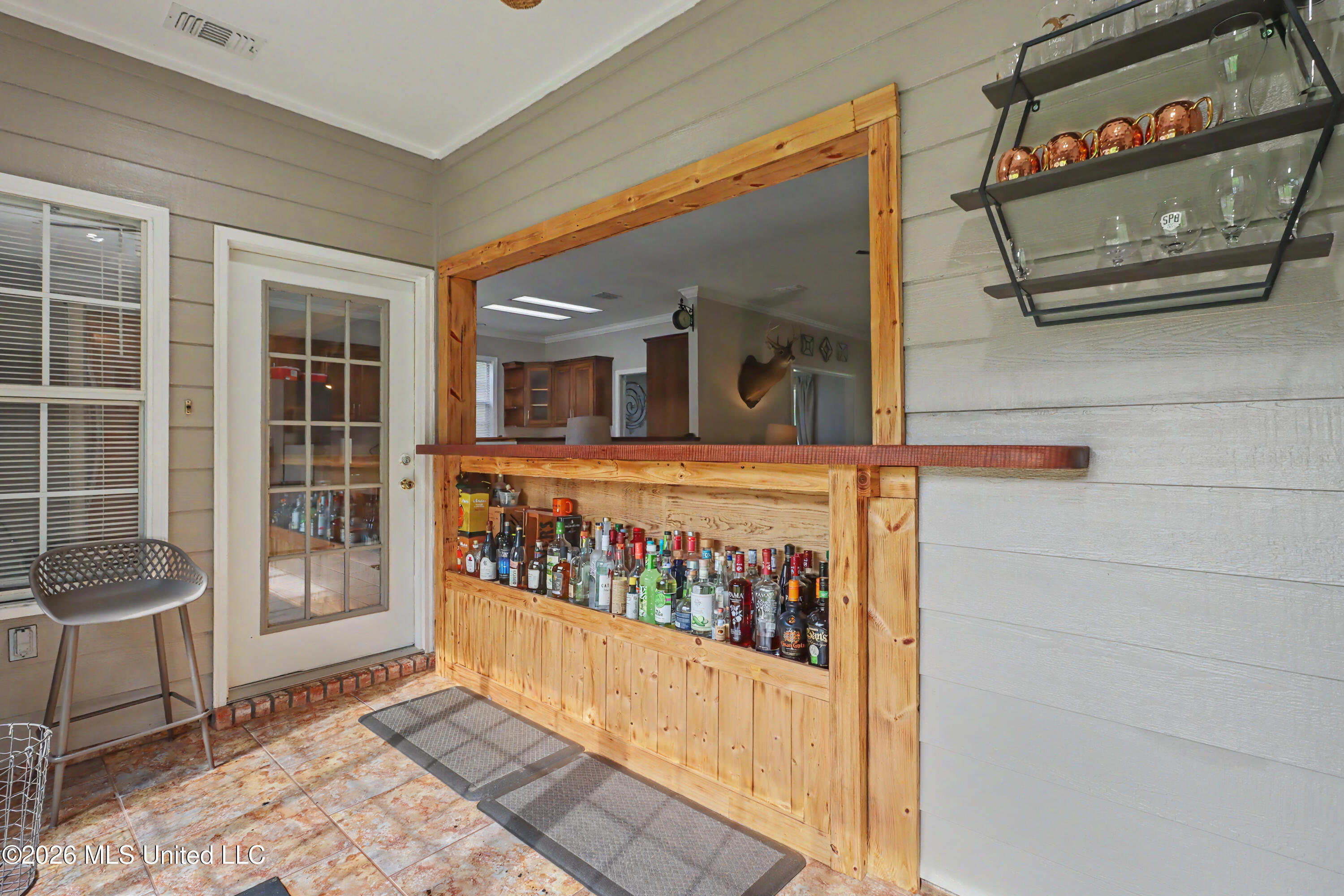 14429 Rose Lane Property Photo 6