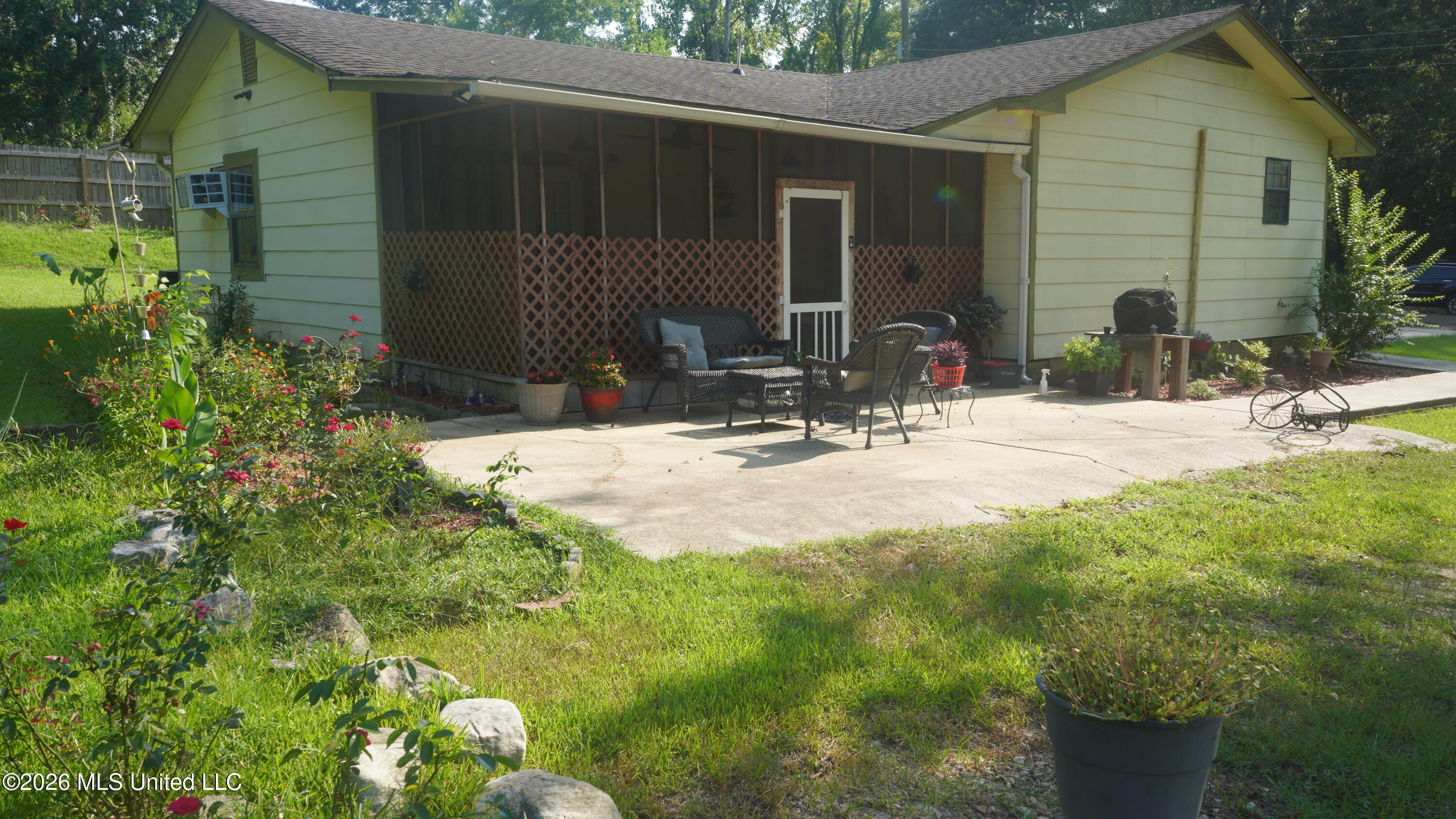 118 Northview Street Property Photo 11