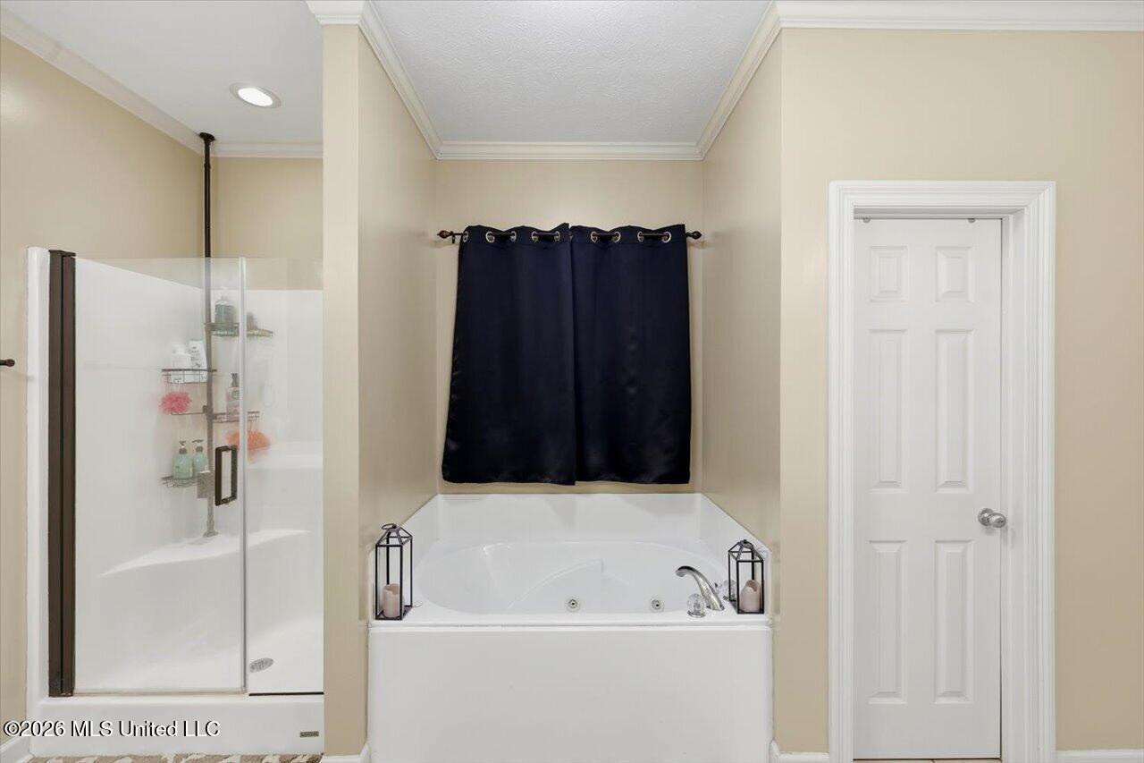 313 Hunters Ridge Drive Property Photo 22