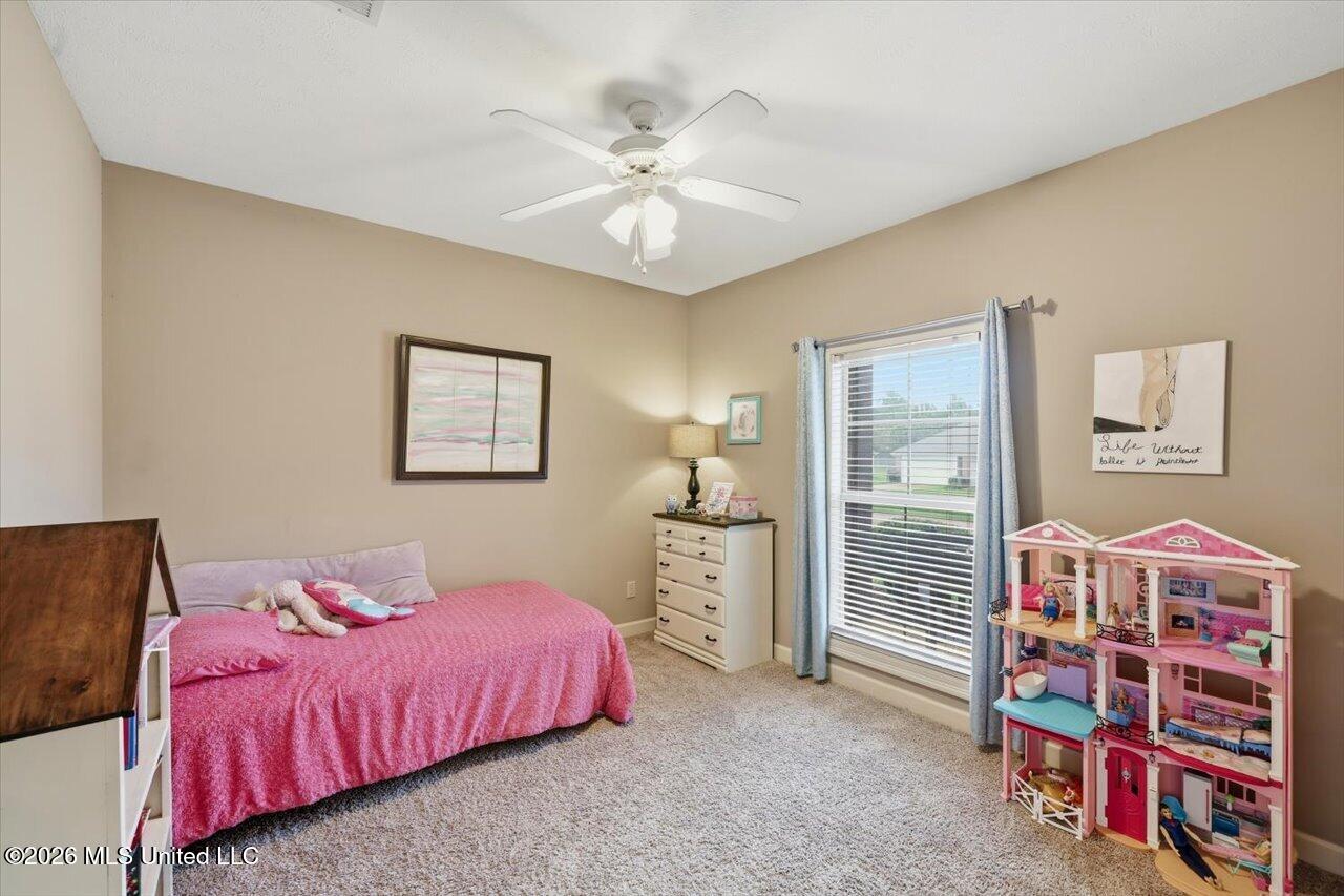 313 Hunters Ridge Drive Property Photo 24