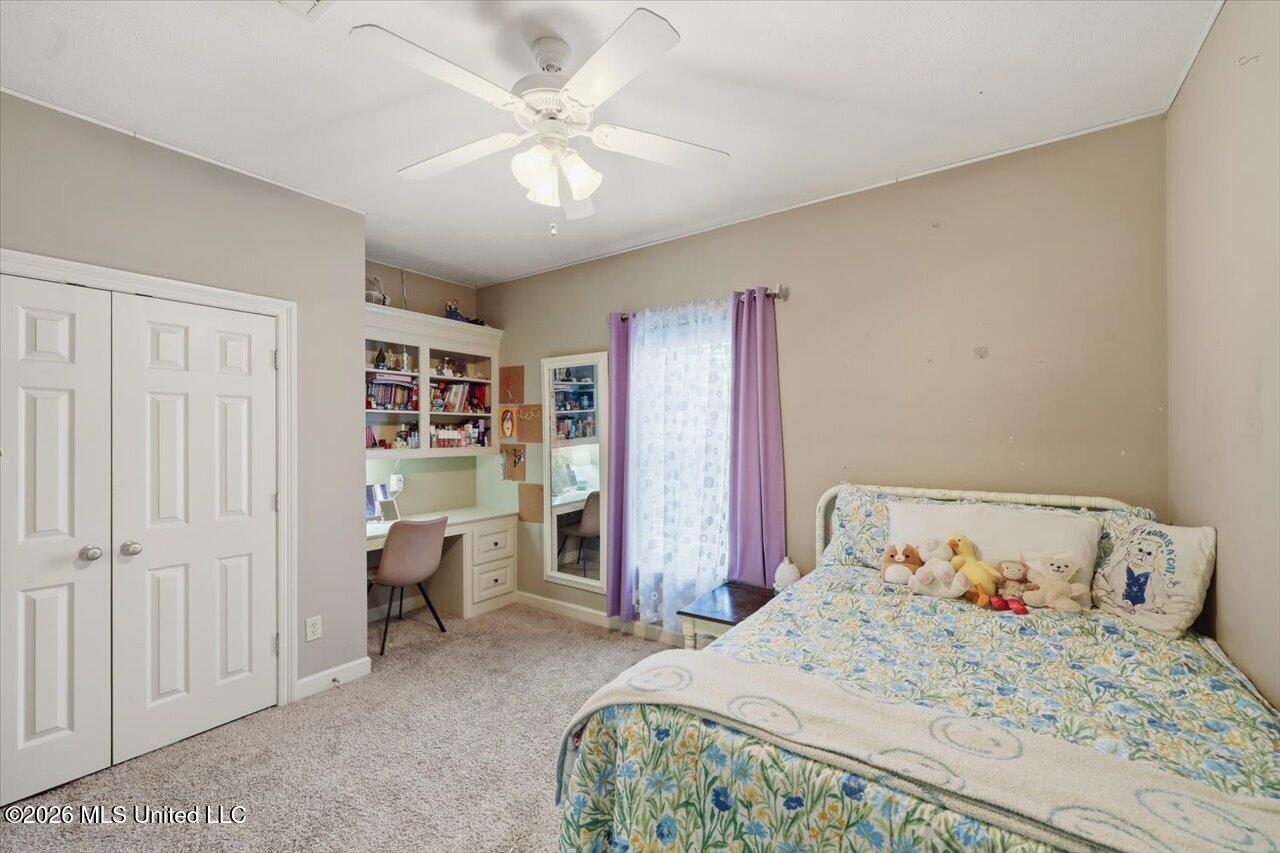 313 Hunters Ridge Drive Property Photo 27