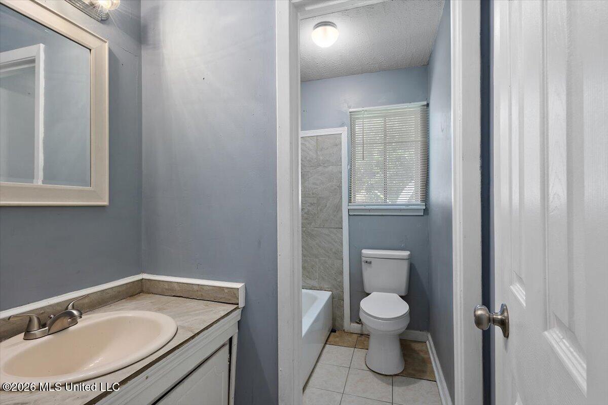 173 Grover Cleveland Circle Property Photo 17