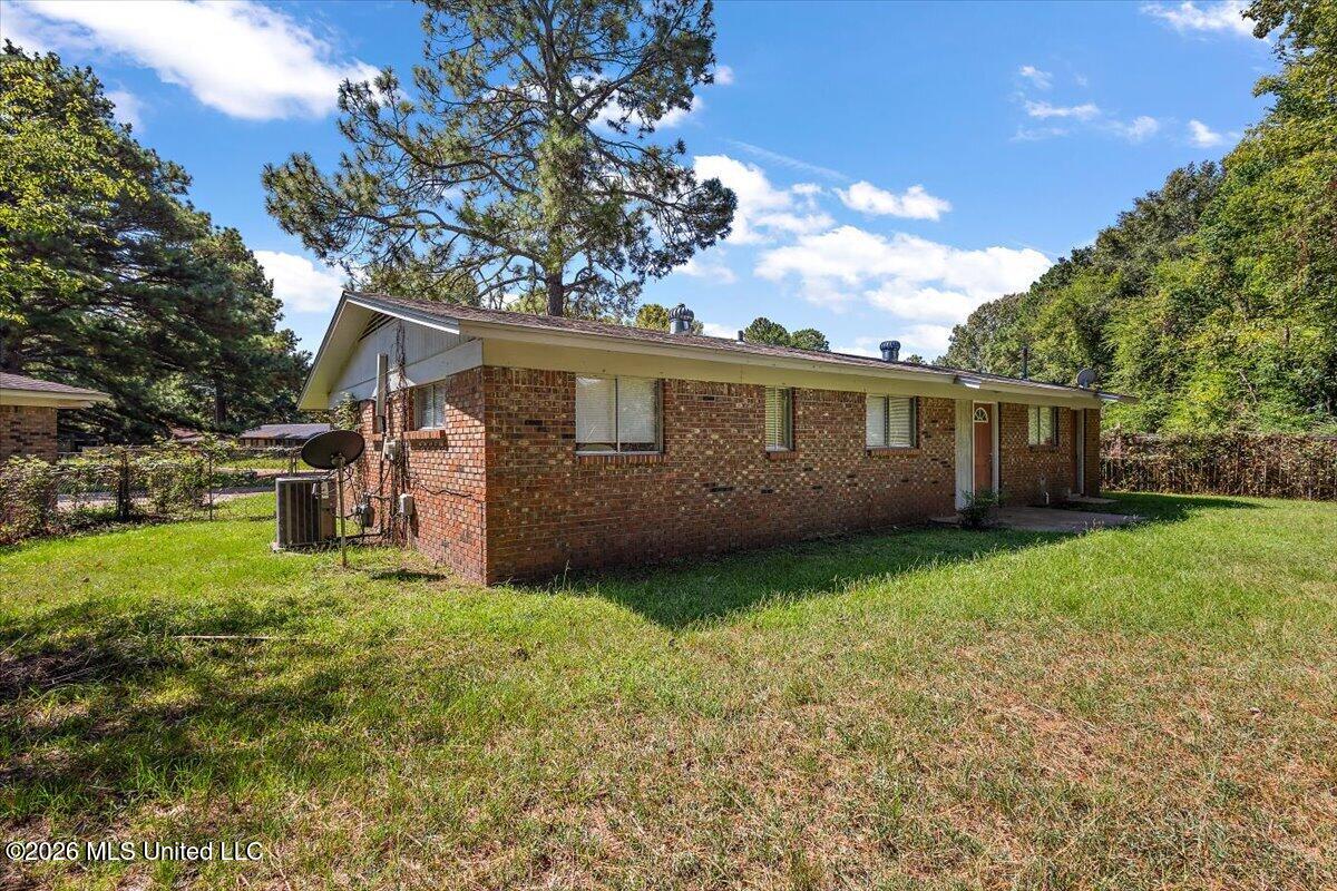 173 Grover Cleveland Circle Property Photo 24