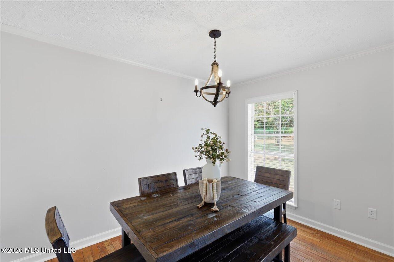 7105 Edgewater Drive Property Photo 10