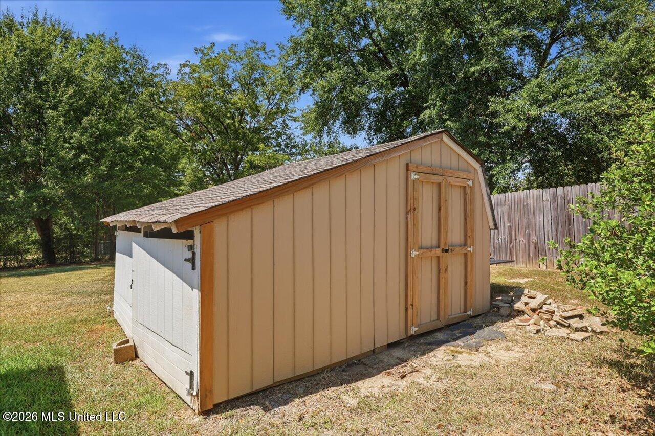 7105 Edgewater Drive Property Photo 29