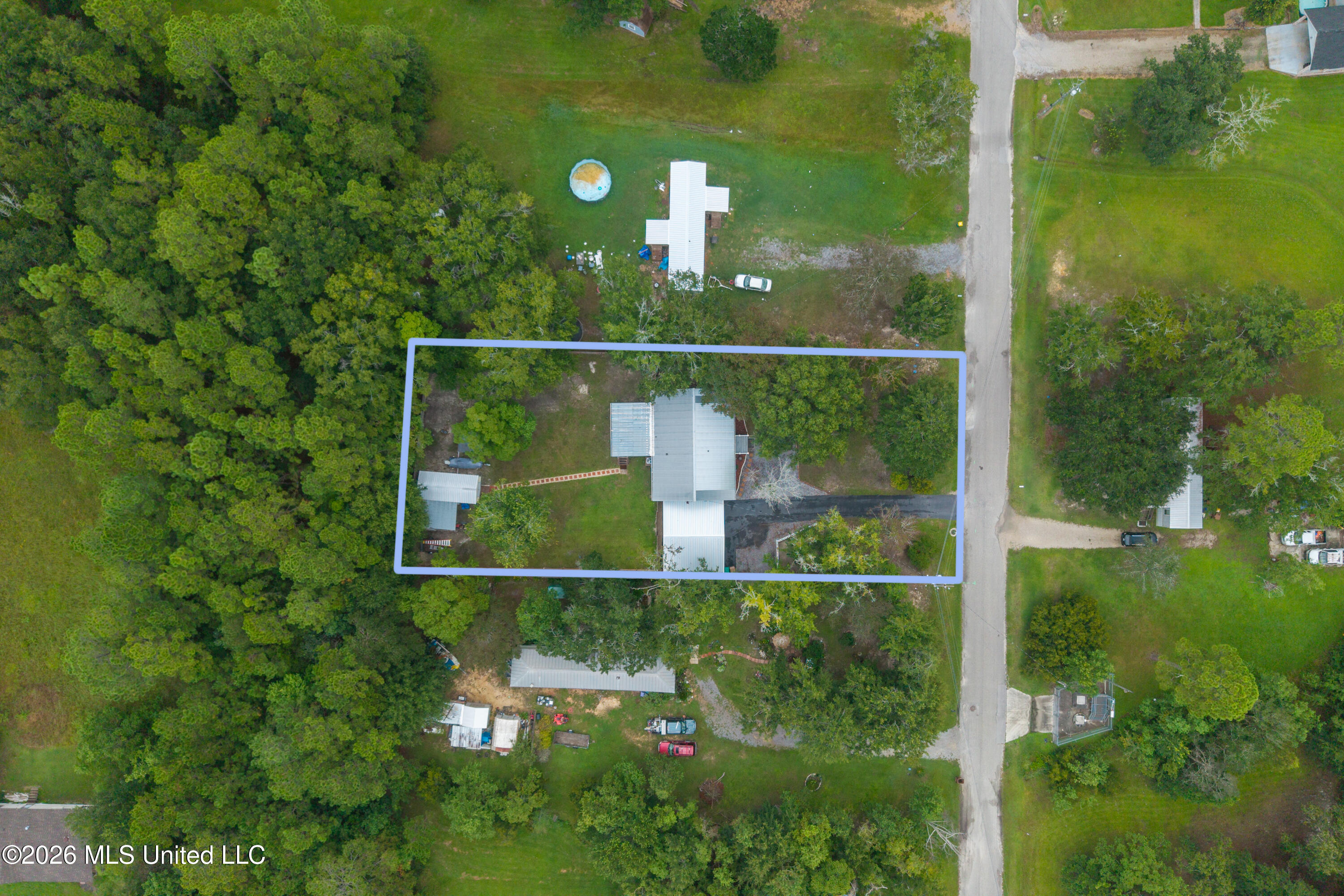 11423 Parkers Circle Property Photo 2