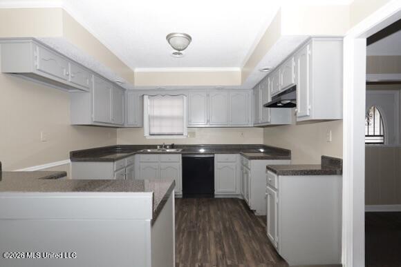 7347 Greenbrook Parkway Property Photo 3