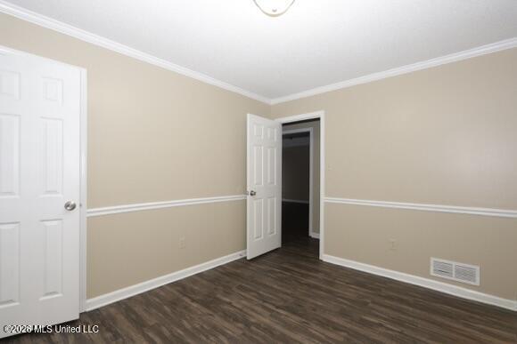 7347 Greenbrook Parkway Property Photo 9