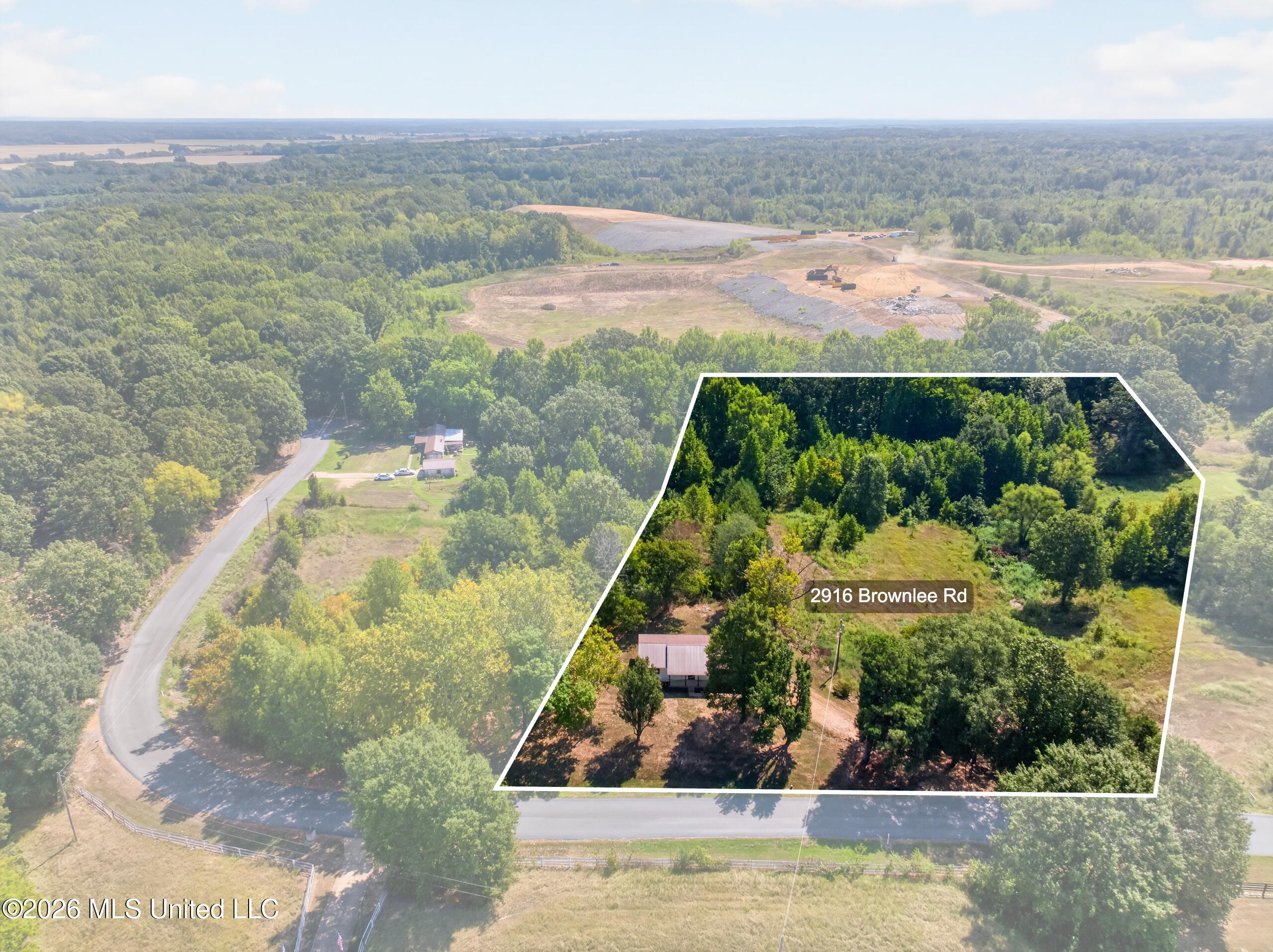 2916 Brownlee Road Property Photo 3