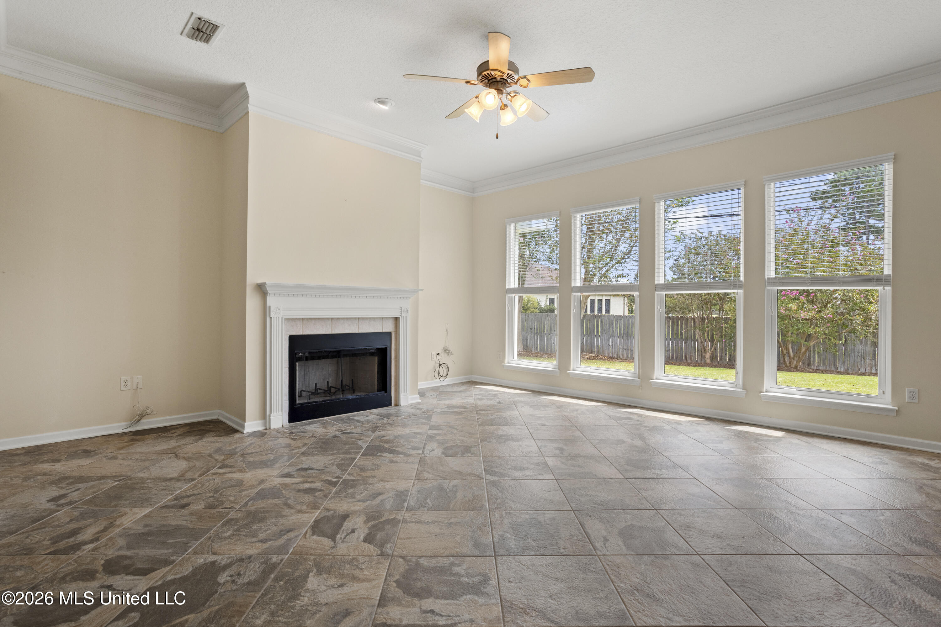 3104 Stonewood Drive Property Photo 6