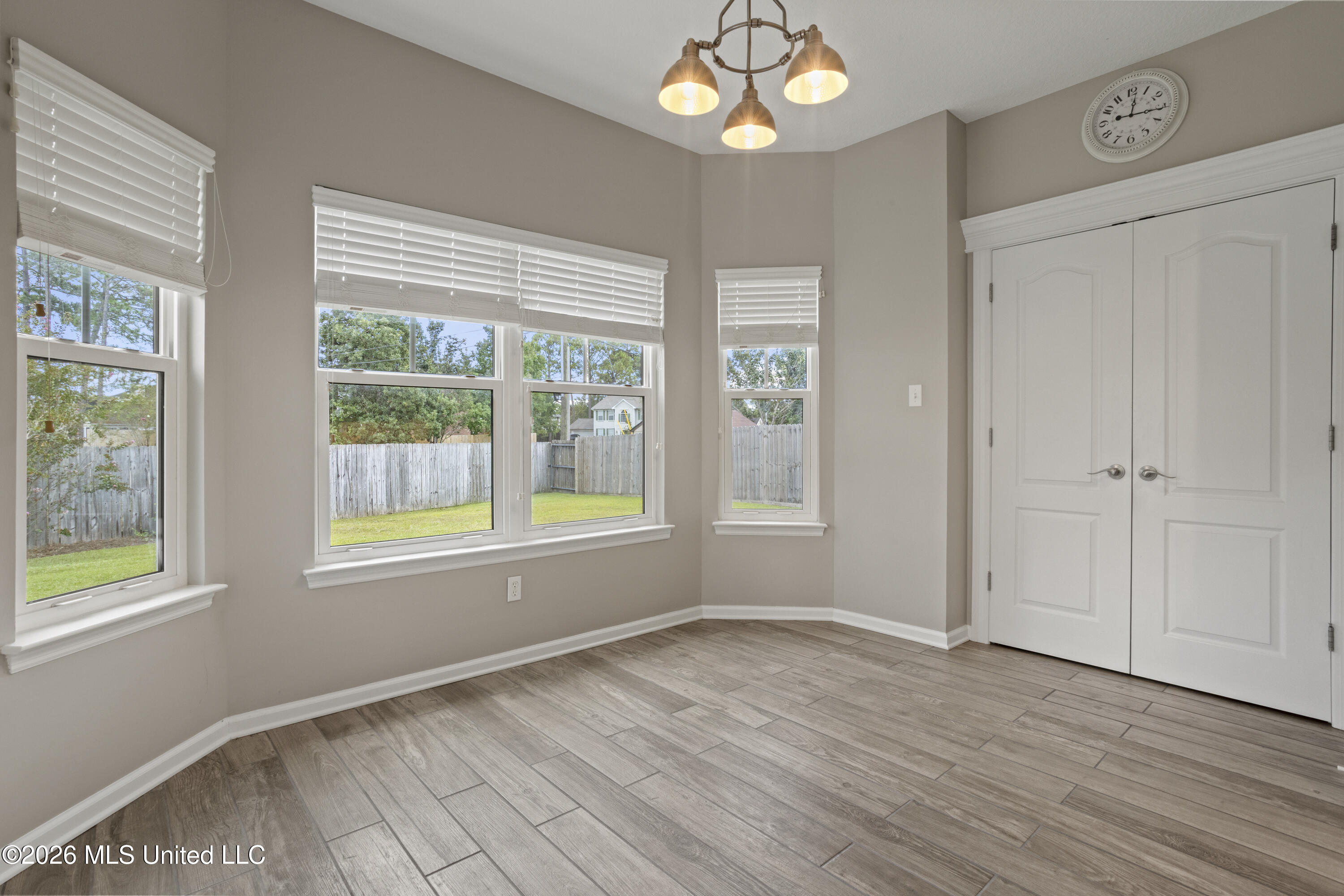 3104 Stonewood Drive Property Photo 18
