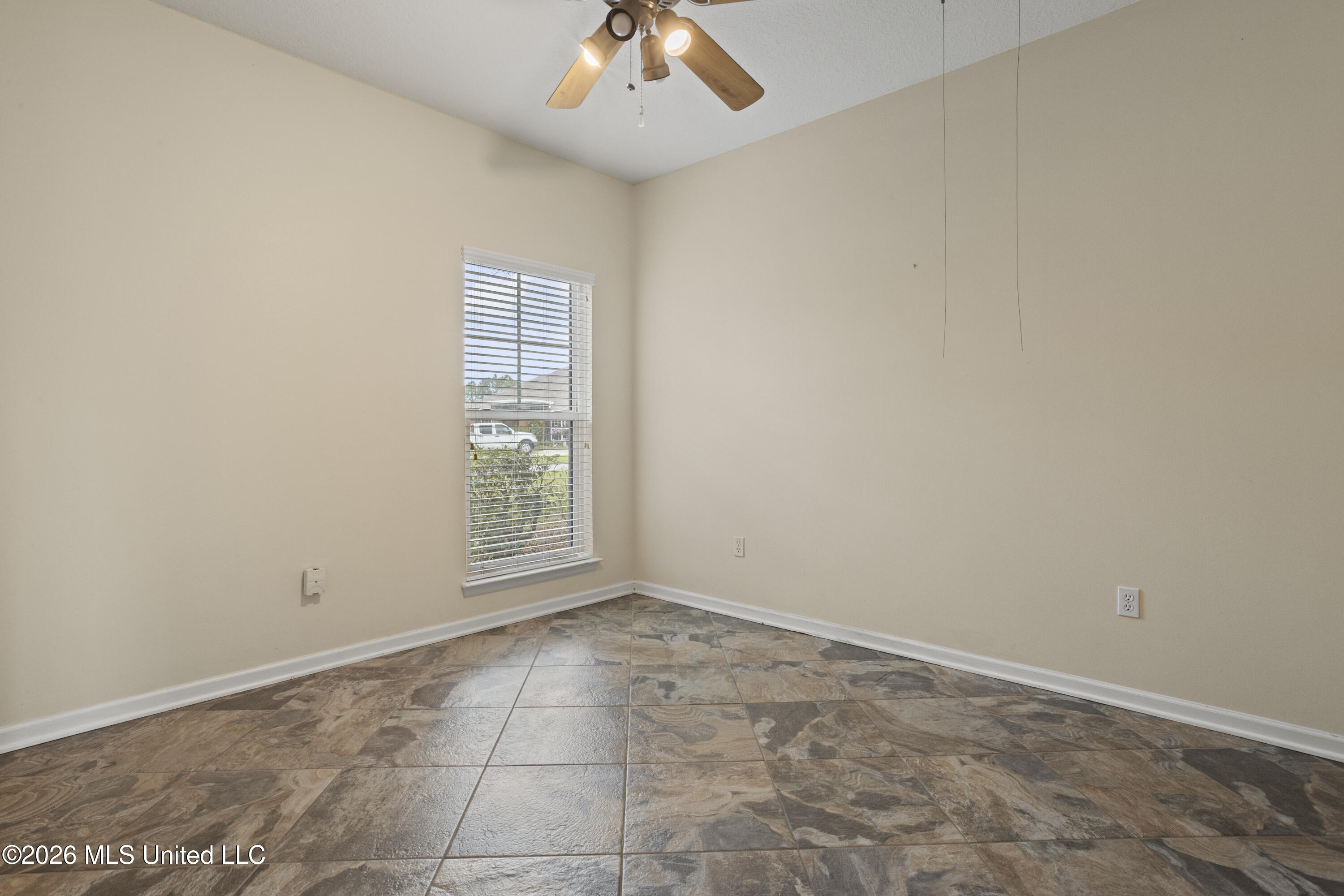 3104 Stonewood Drive Property Photo 22