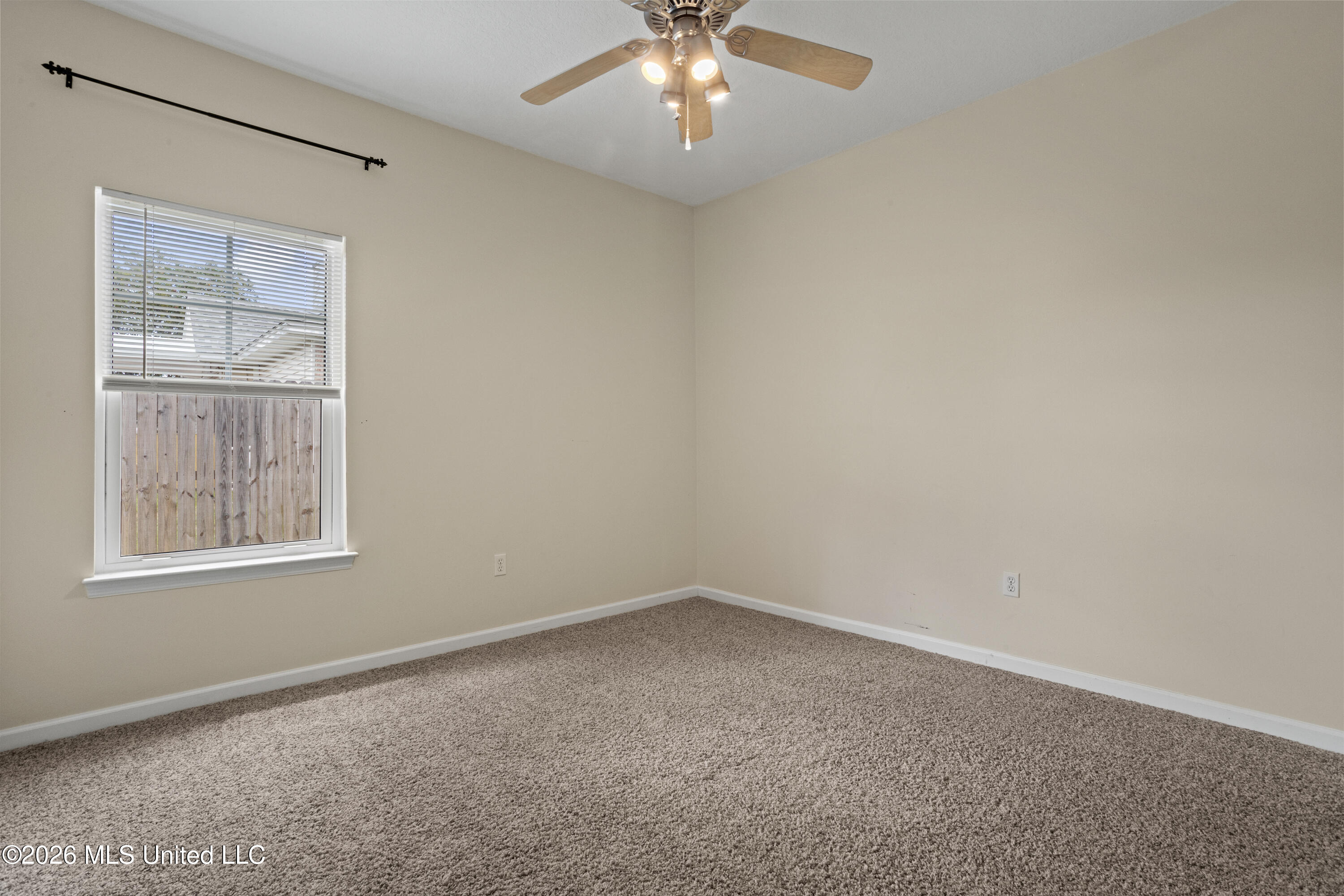 3104 Stonewood Drive Property Photo 32