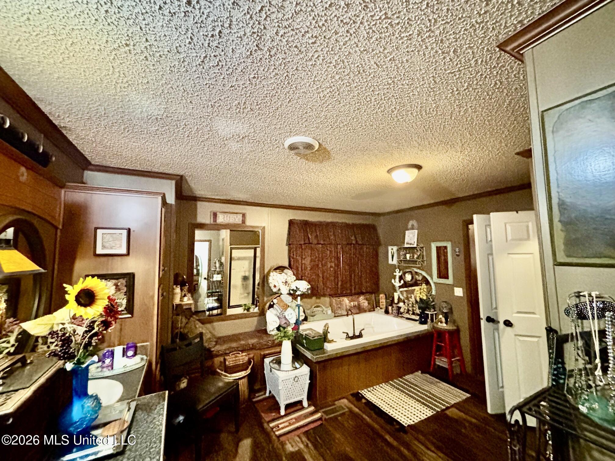 46 Pearlview Circle Property Photo 15