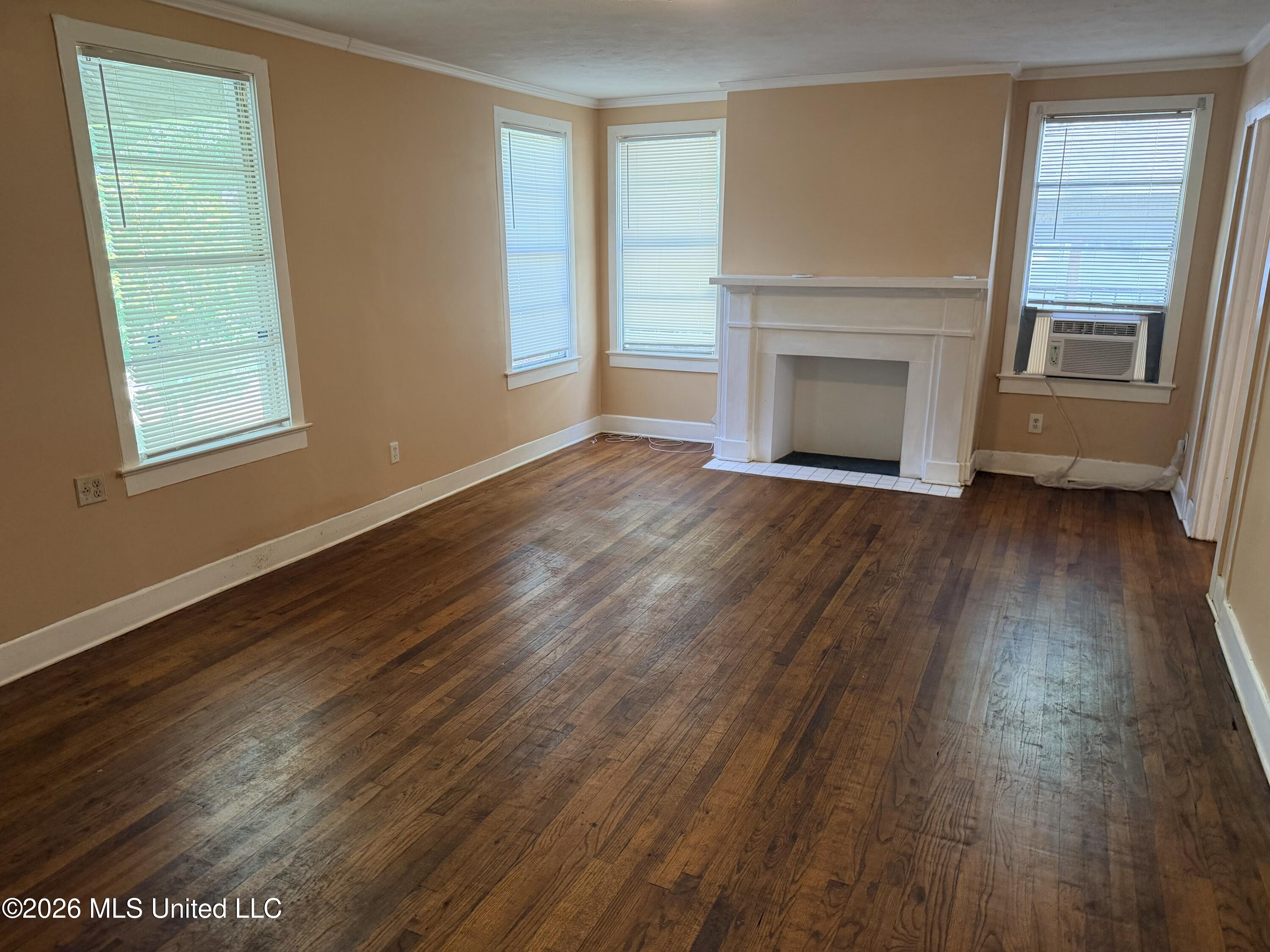 4838 Woodmont Drive Property Photo 6