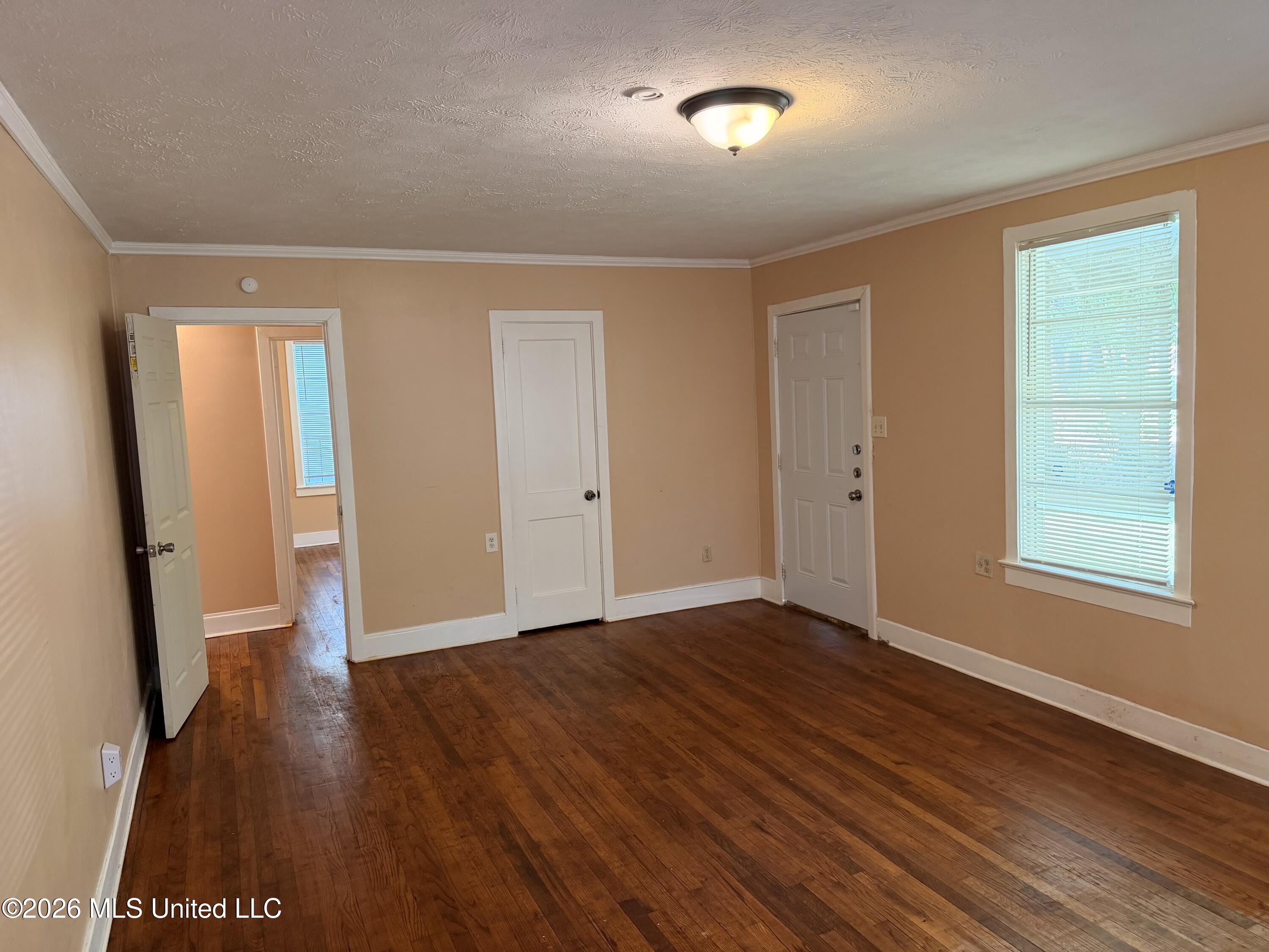 4838 Woodmont Drive Property Photo 7