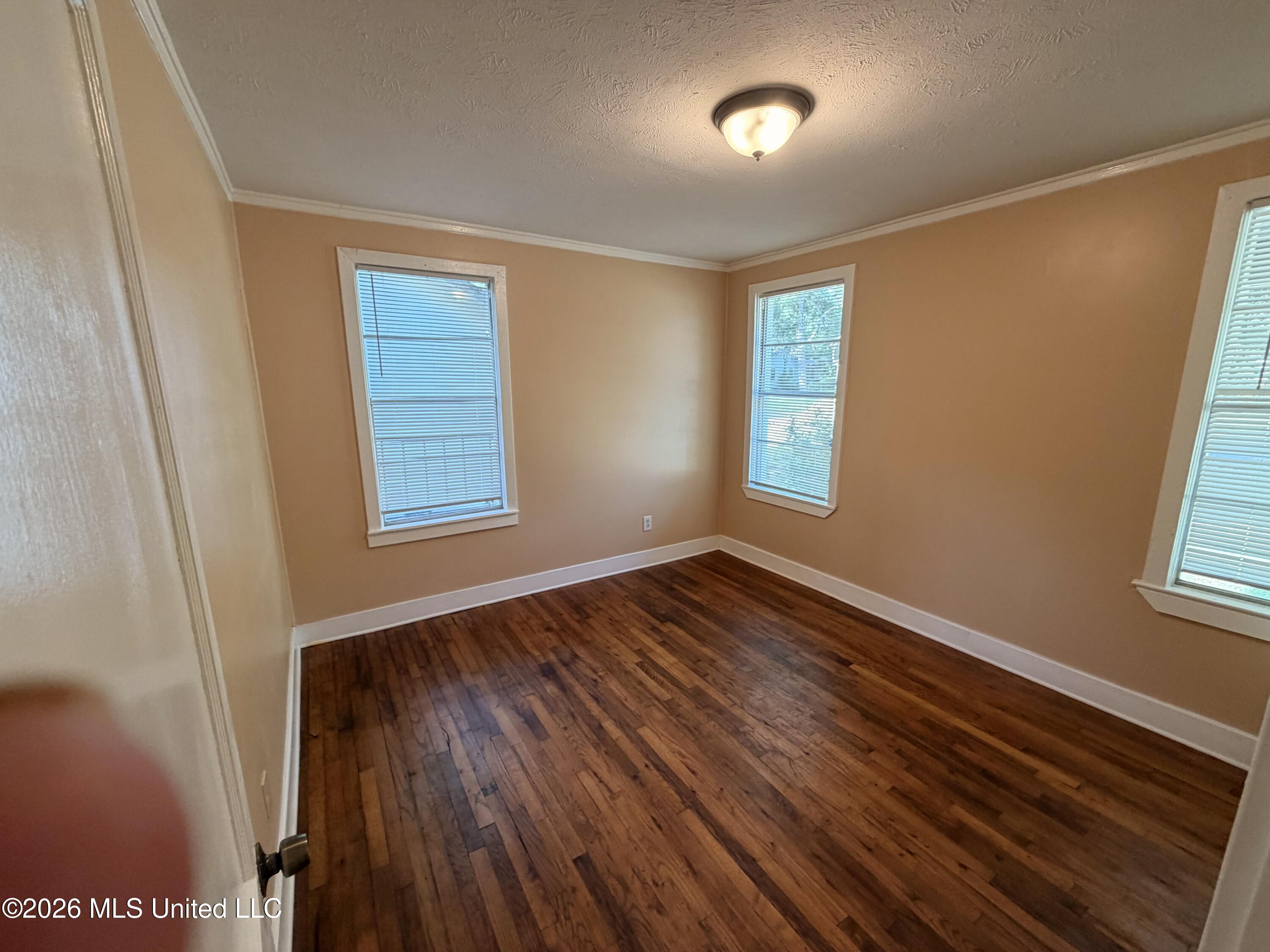 4838 Woodmont Drive Property Photo 11