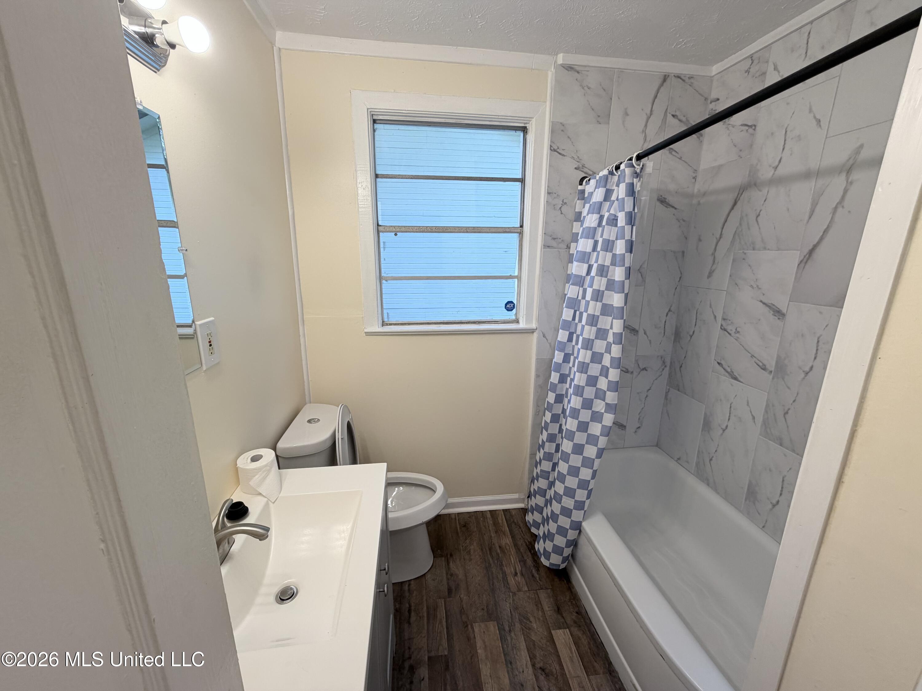 4838 Woodmont Drive Property Photo 13