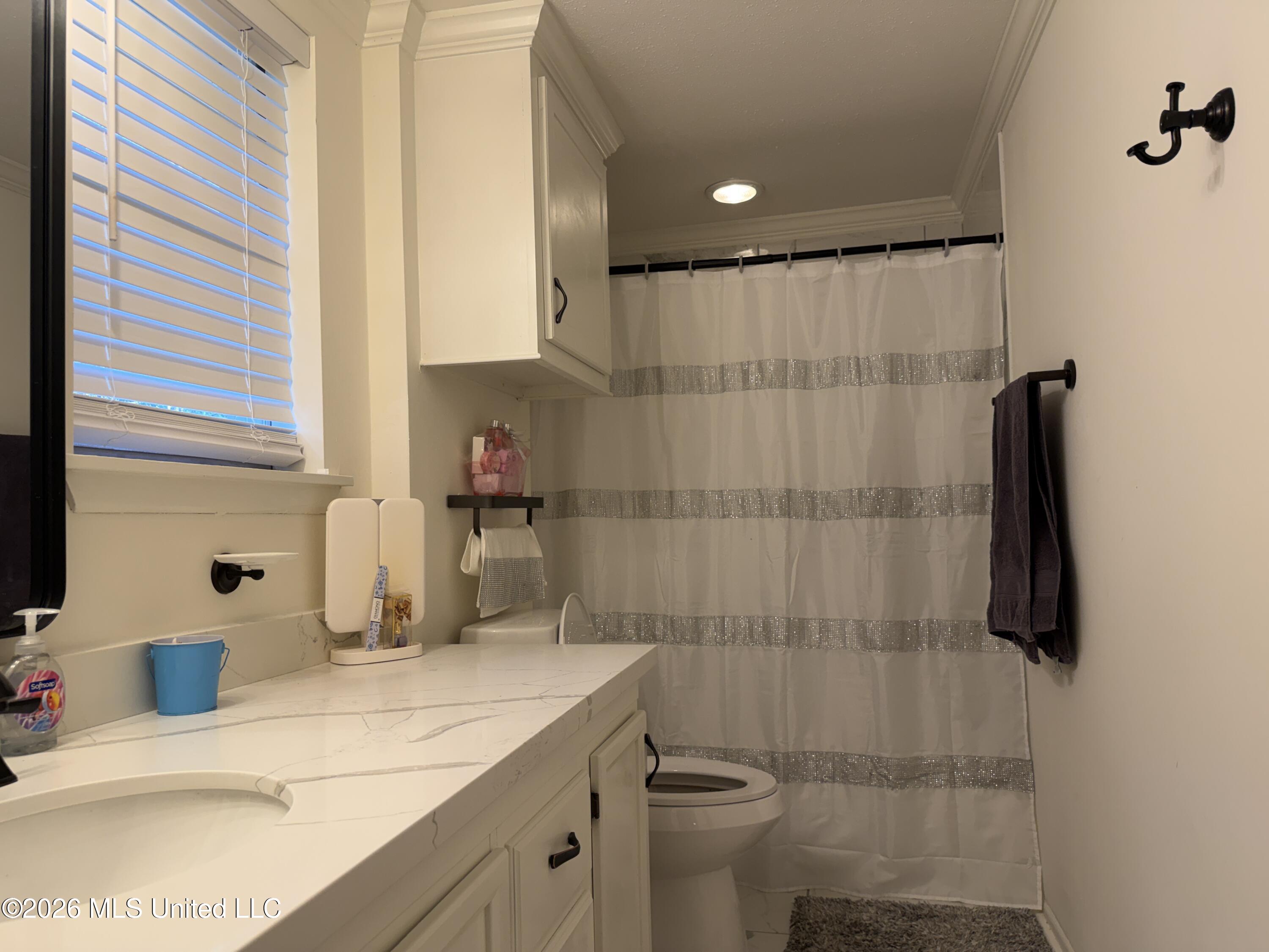 33 Pebble Hill Drive Property Photo 17