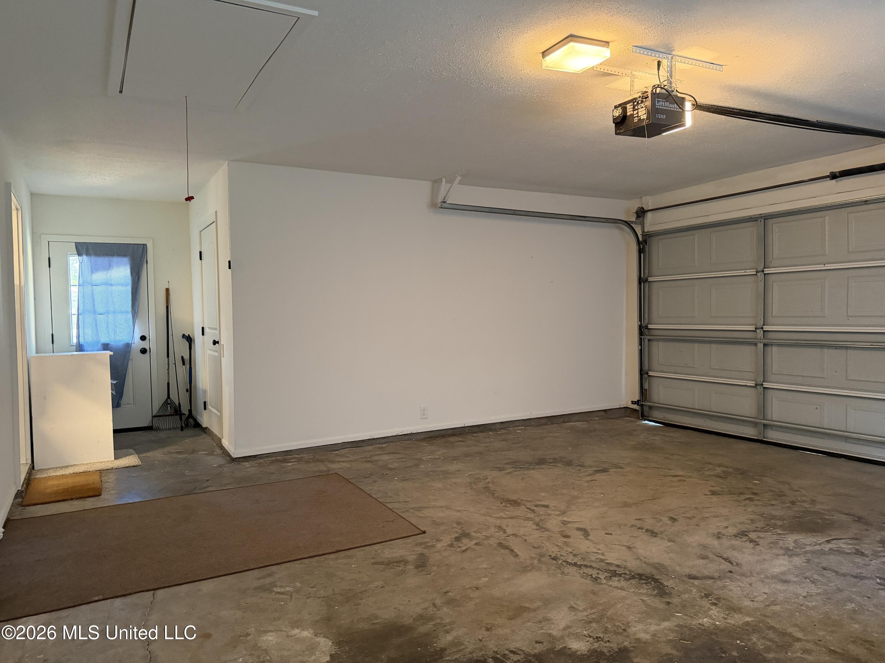 33 Pebble Hill Drive Property Photo 33