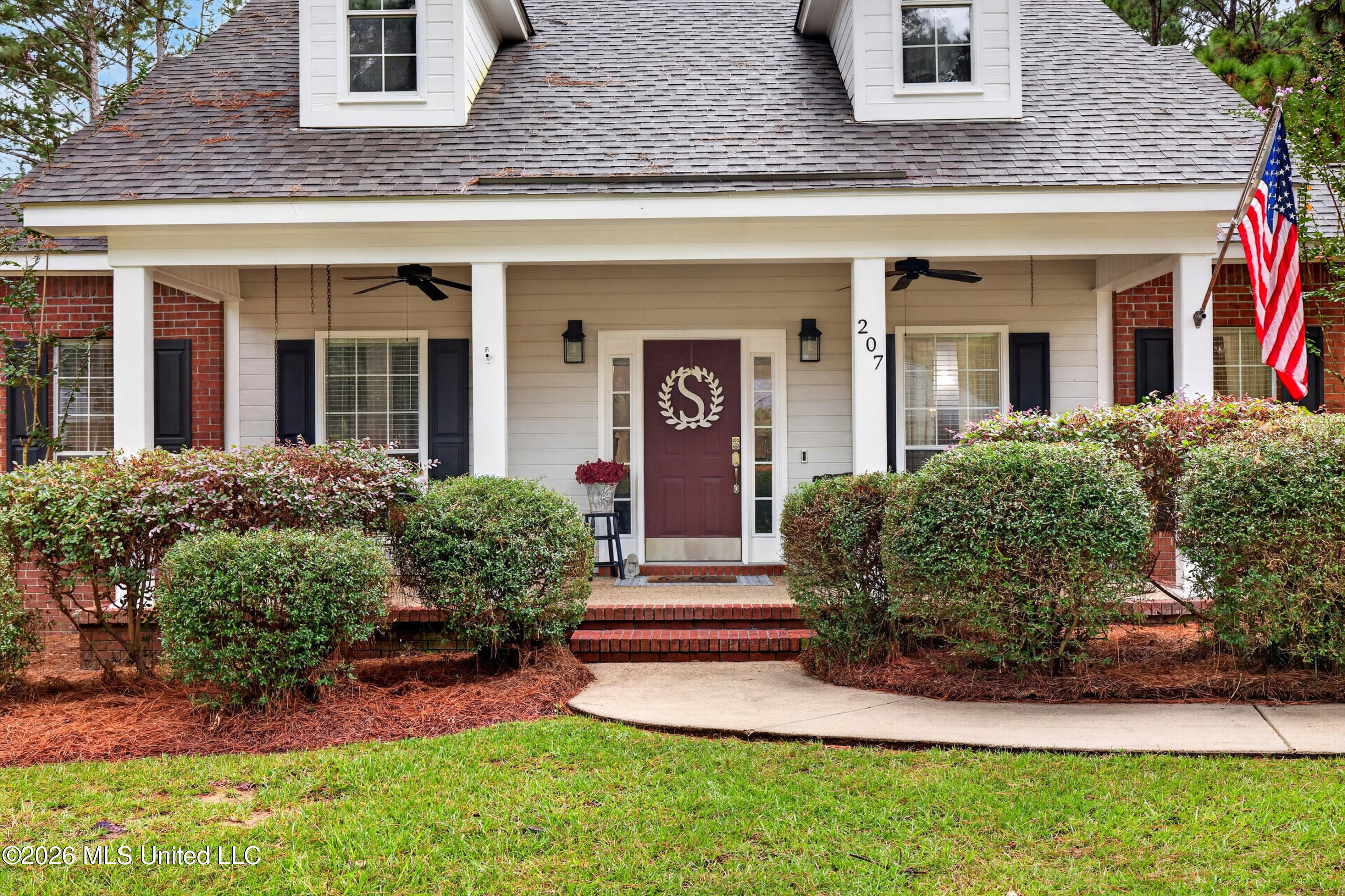 207 Longleaf Drive Property Photo 3