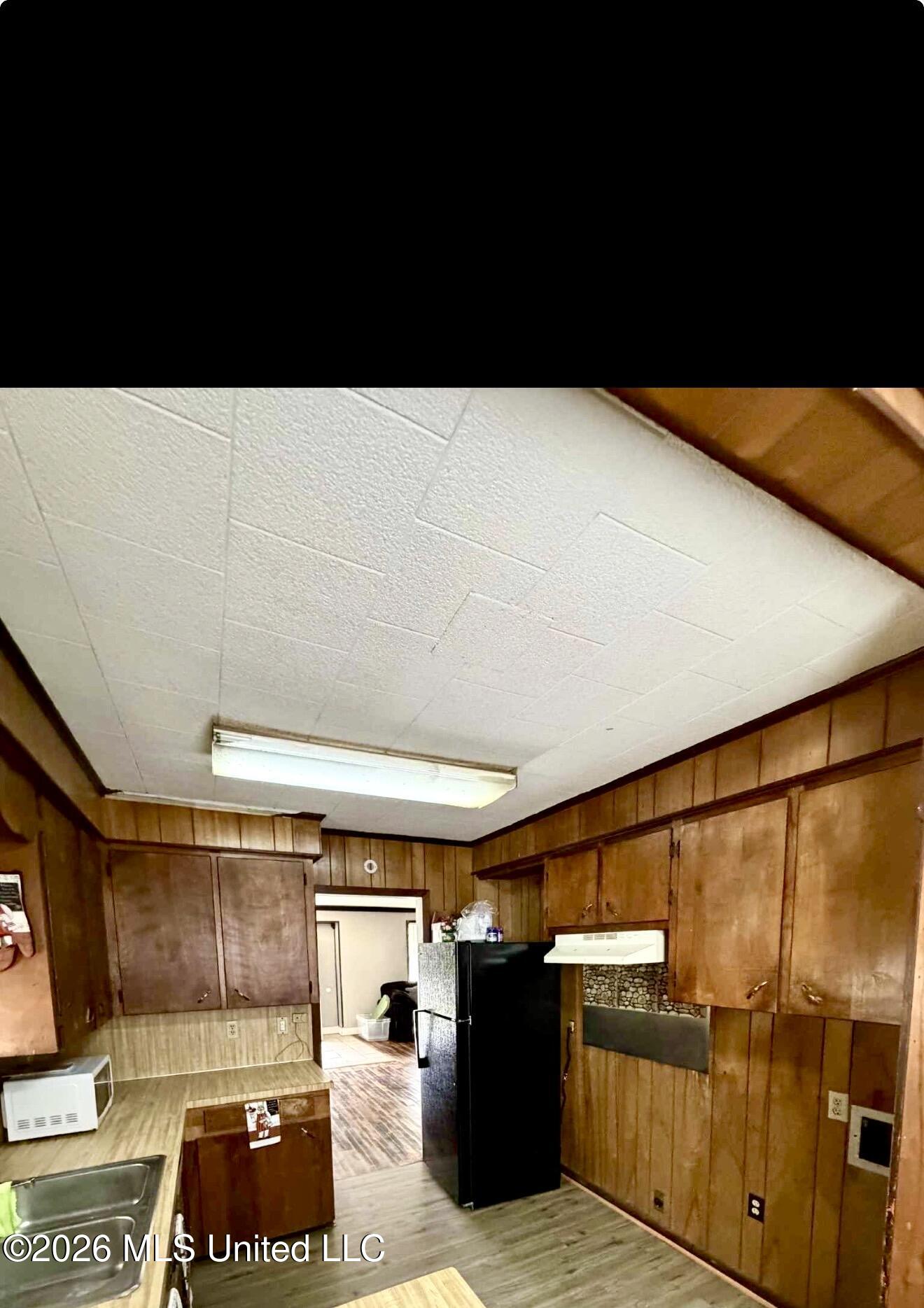307 Albert Street Property Photo 6