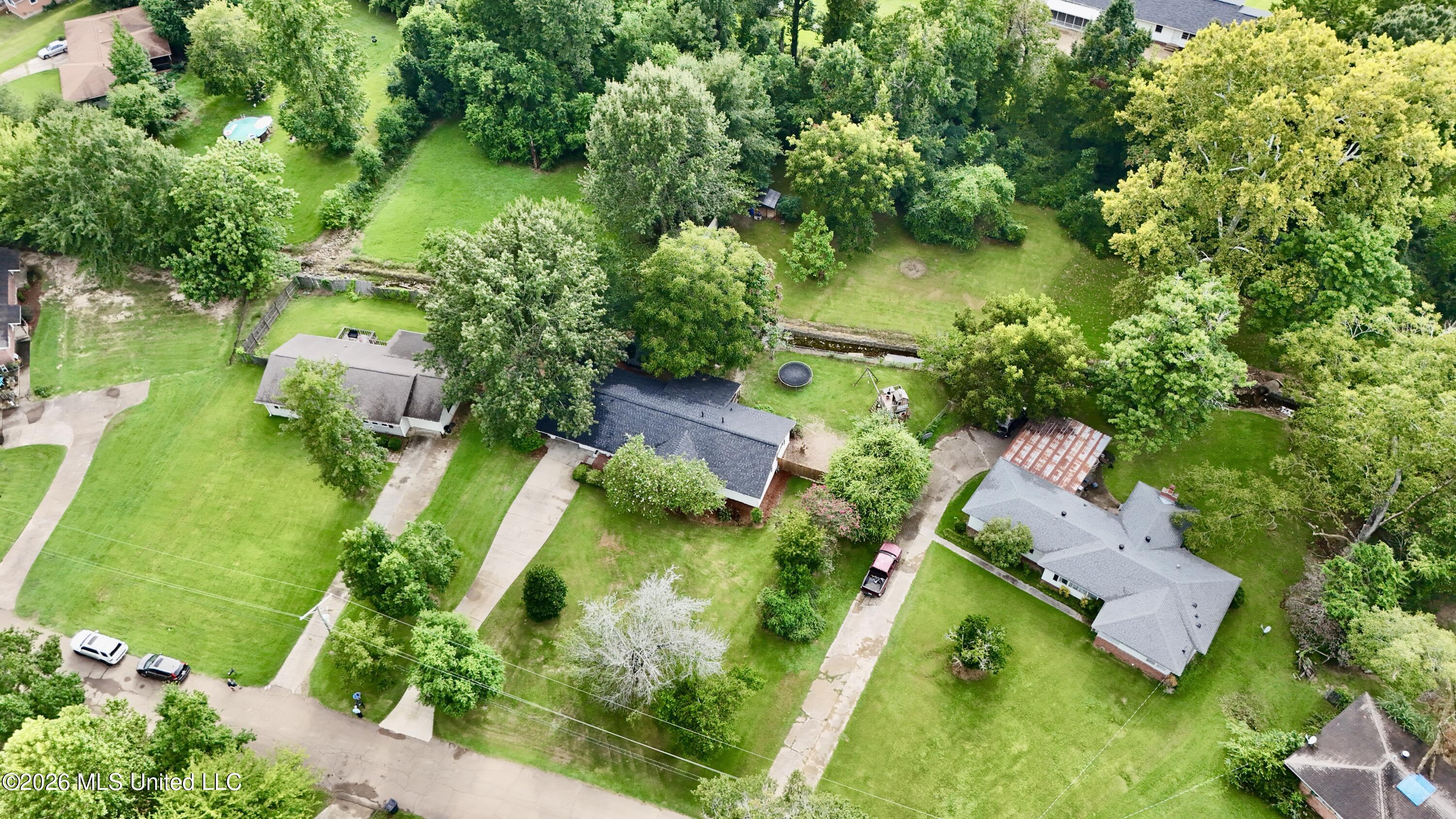 104 Sunset Drive Property Photo 10