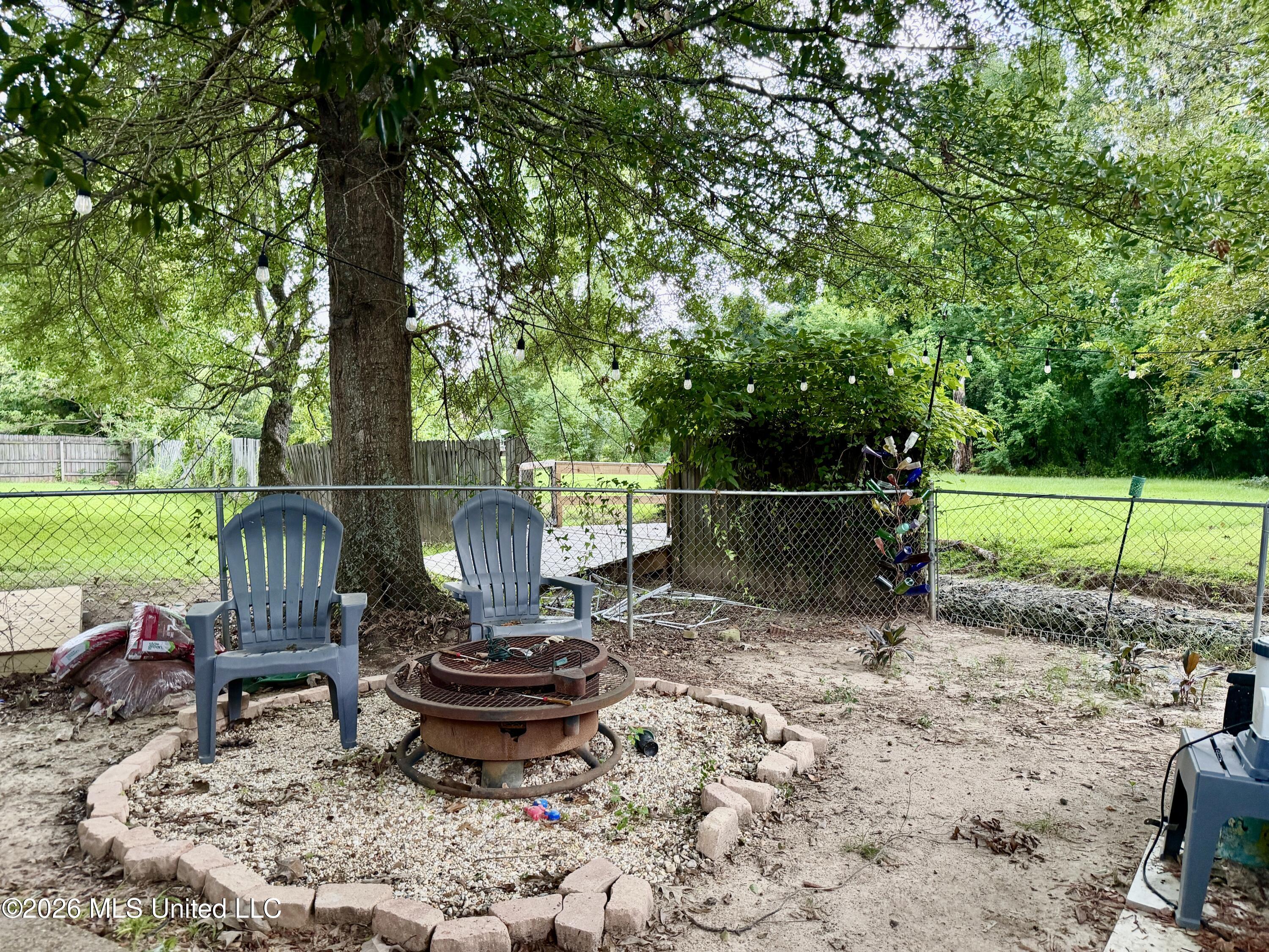 104 Sunset Drive Property Photo 11