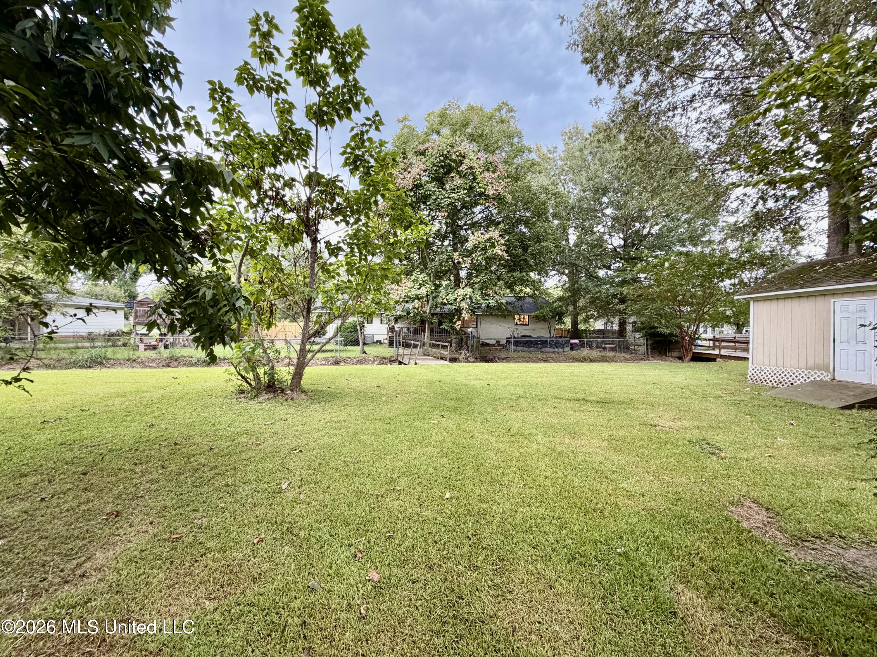 104 Sunset Drive Property Photo 15