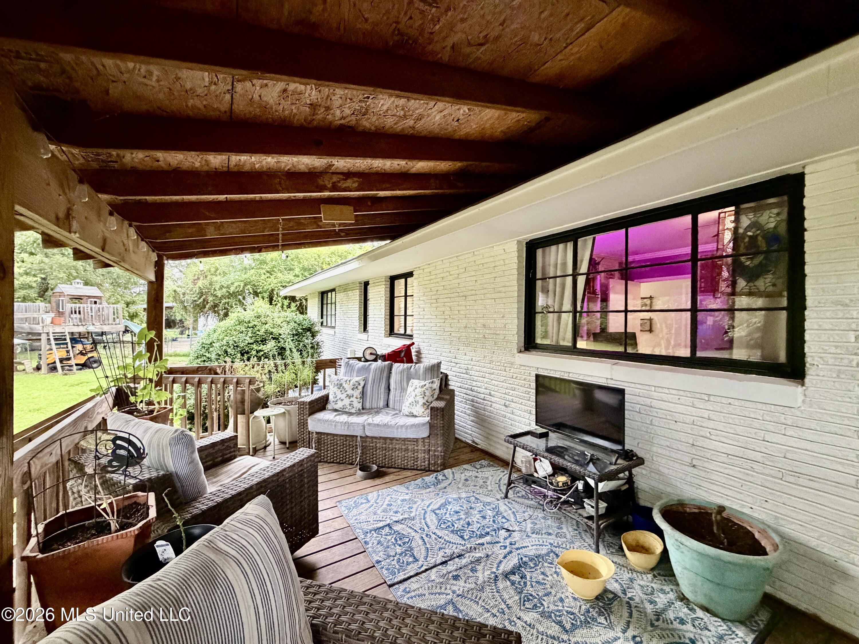 104 Sunset Drive Property Photo 21