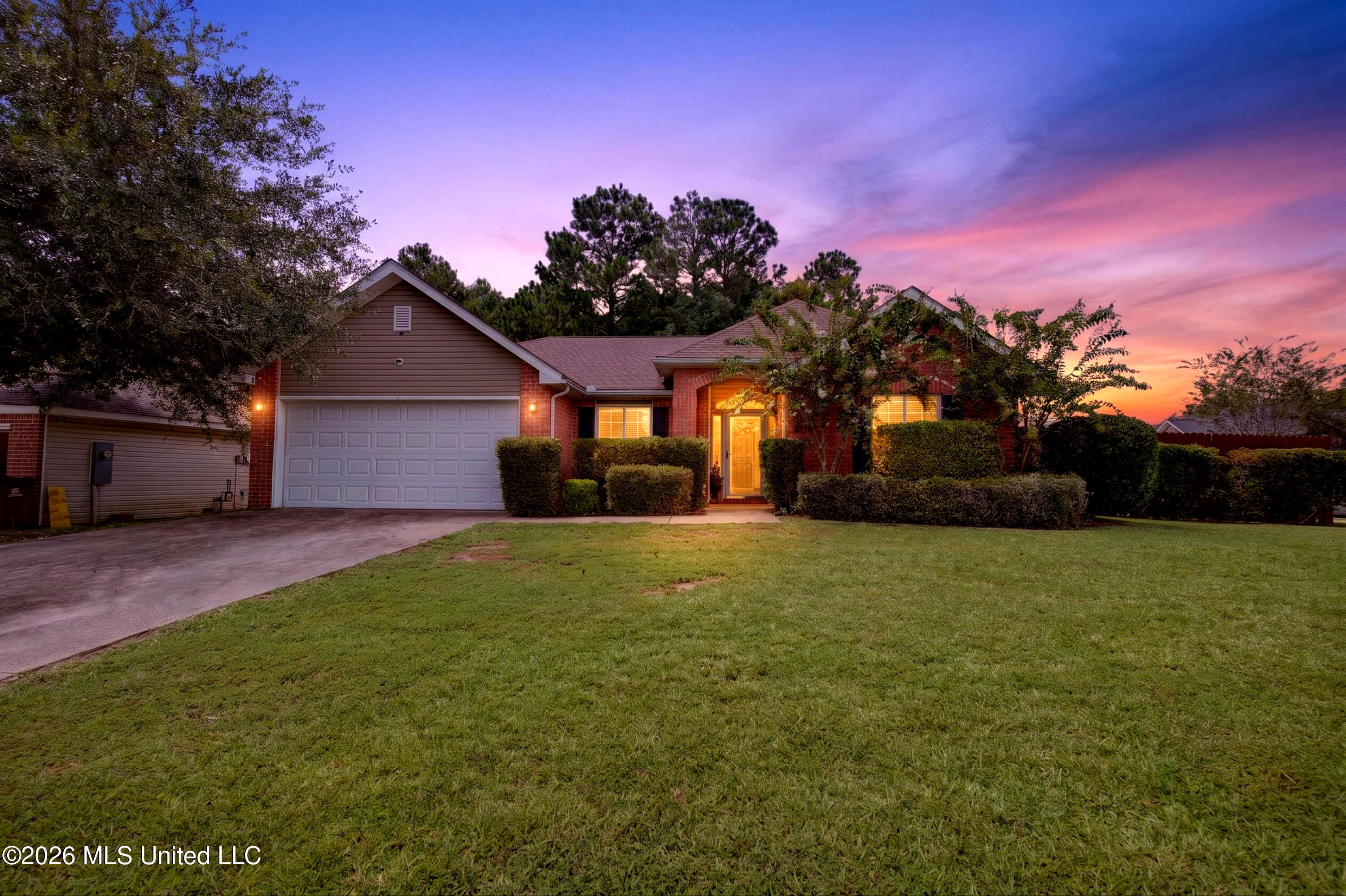 11307 Cypress Bayou Drive Property Photo 1