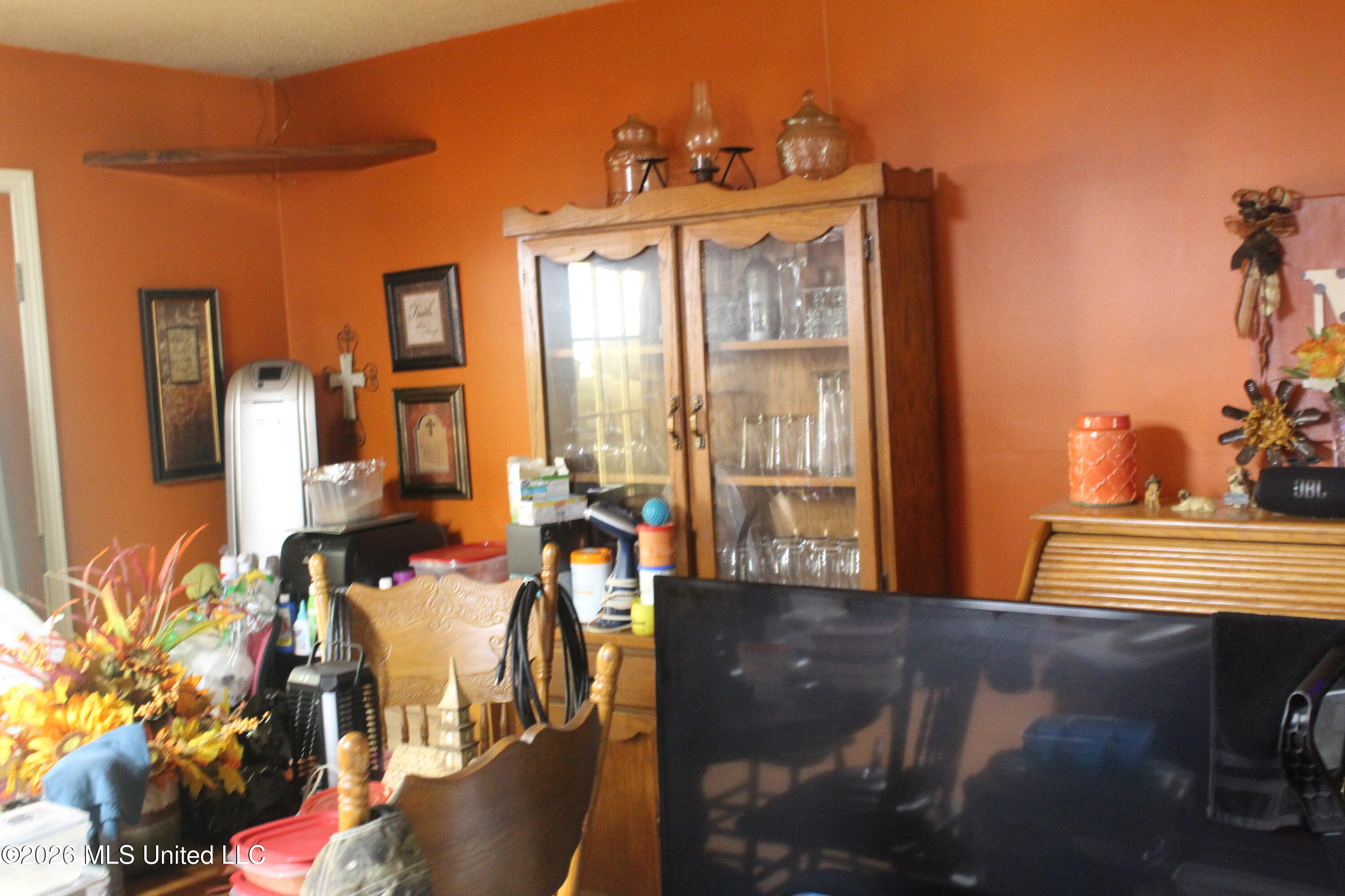 48 County Road 6071 Property Photo 7