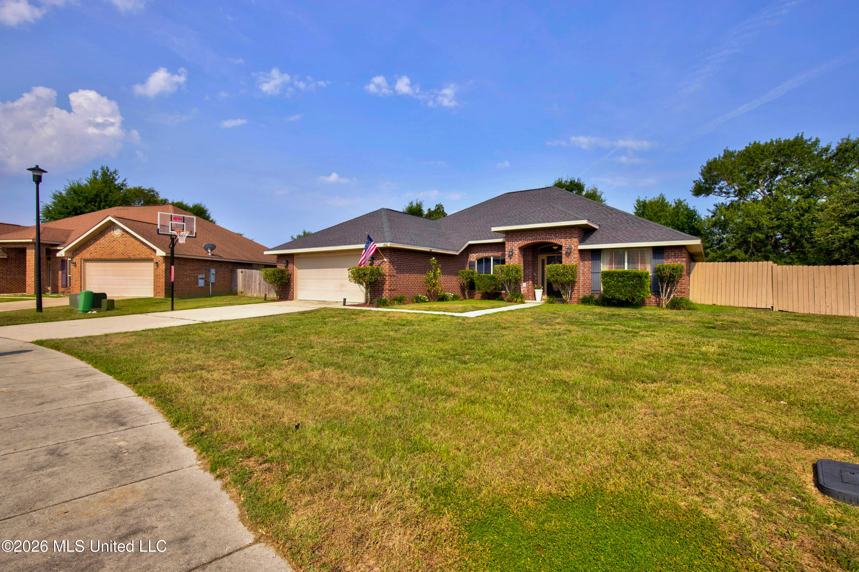 160 Saltmeadow Circle Property Photo 3