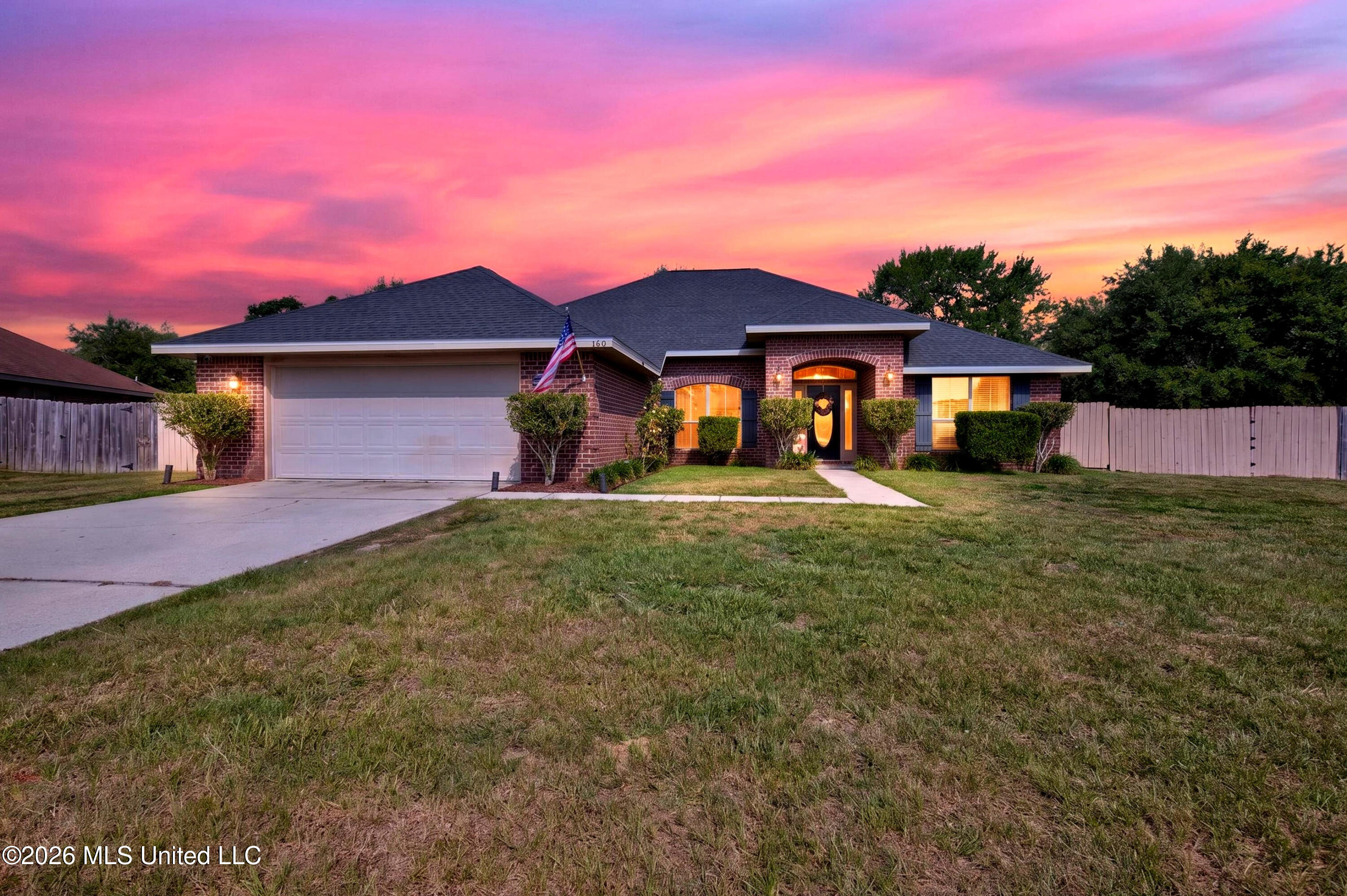 160 Saltmeadow Circle Property Photo 5