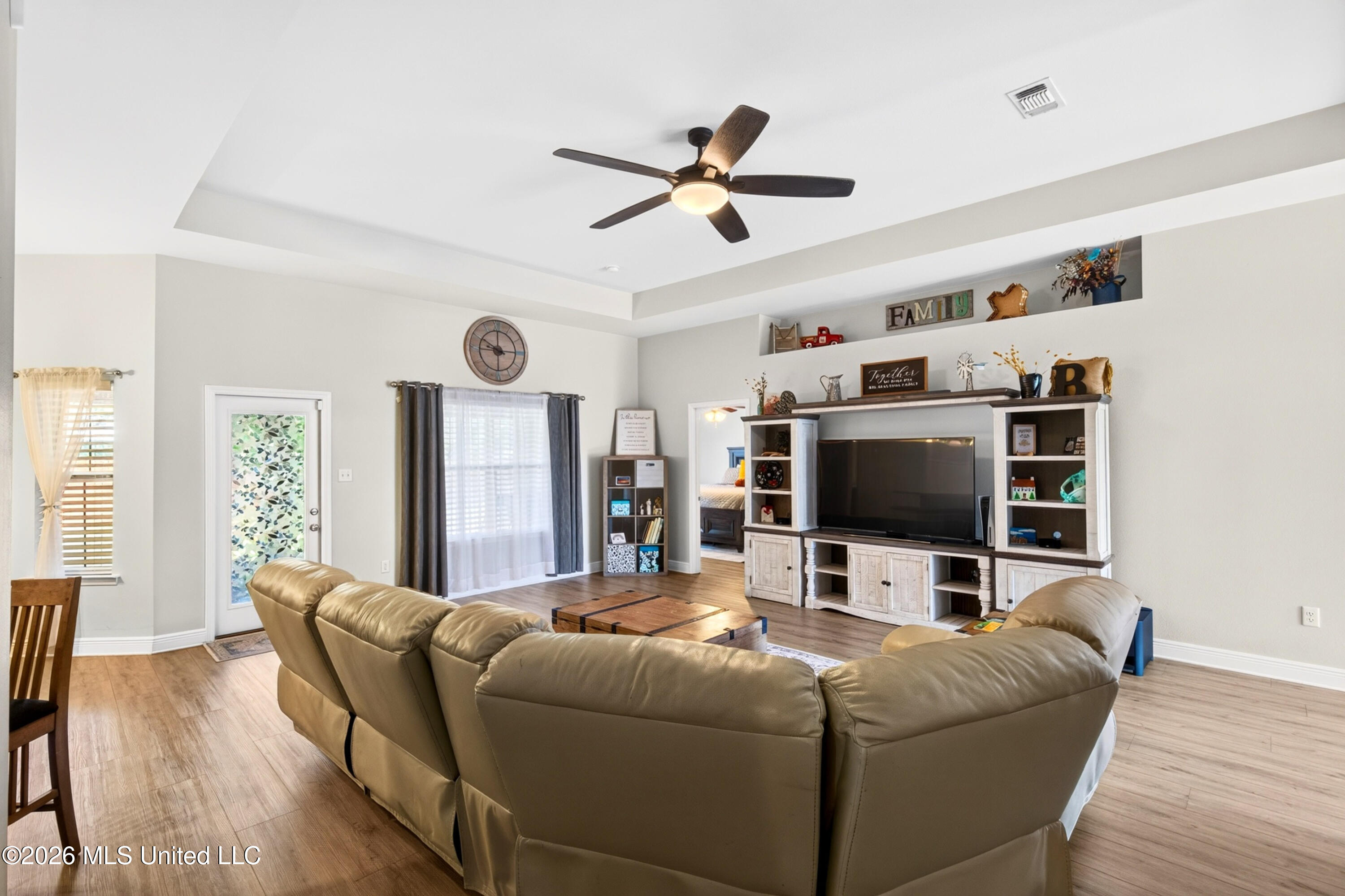 160 Saltmeadow Circle Property Photo 14