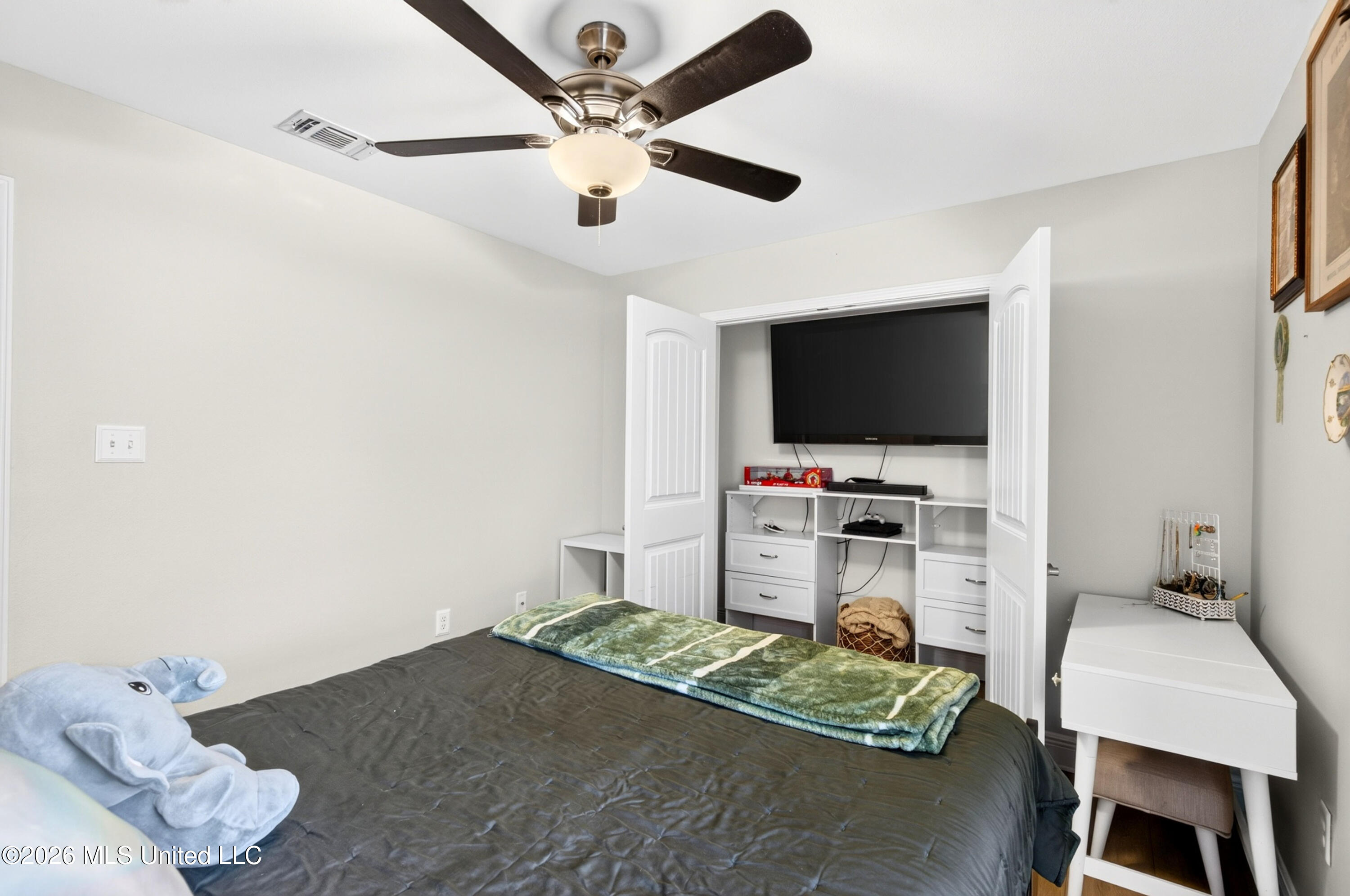 160 Saltmeadow Circle Property Photo 39