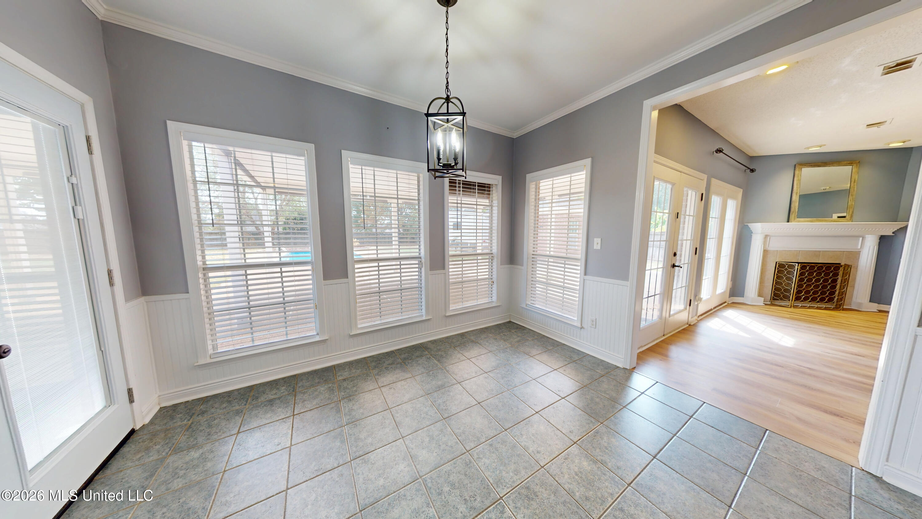 2761 Dickens Place Drive Property Photo 3