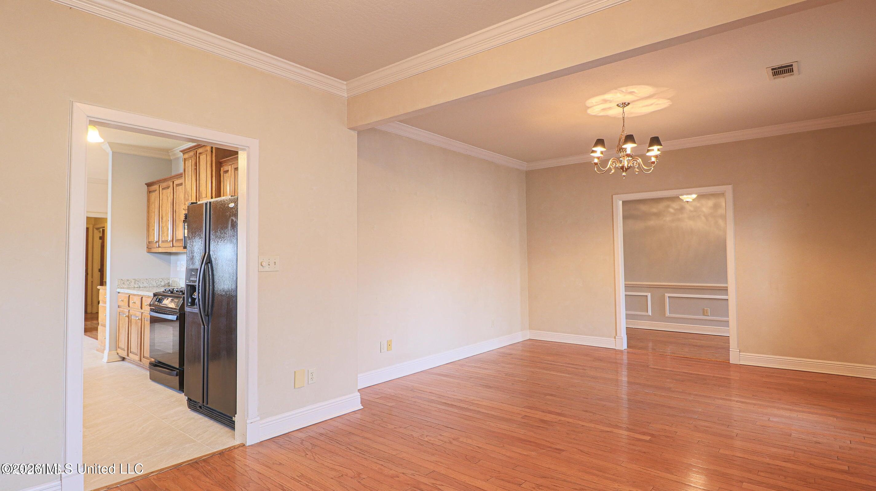 721 Dogwood Drive Property Photo 4
